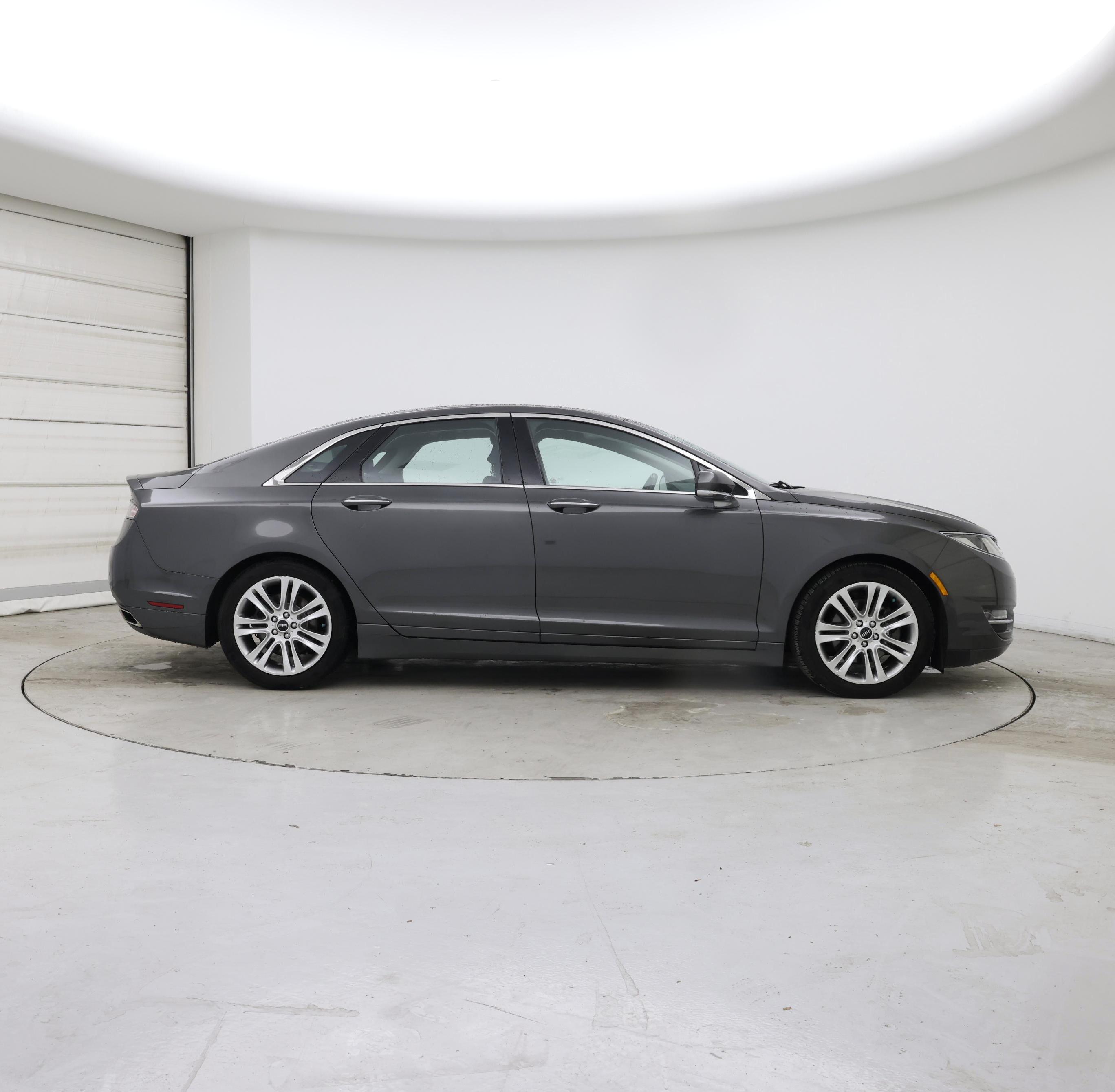 Thumbnail: 2016 Lincoln MKZ - 7