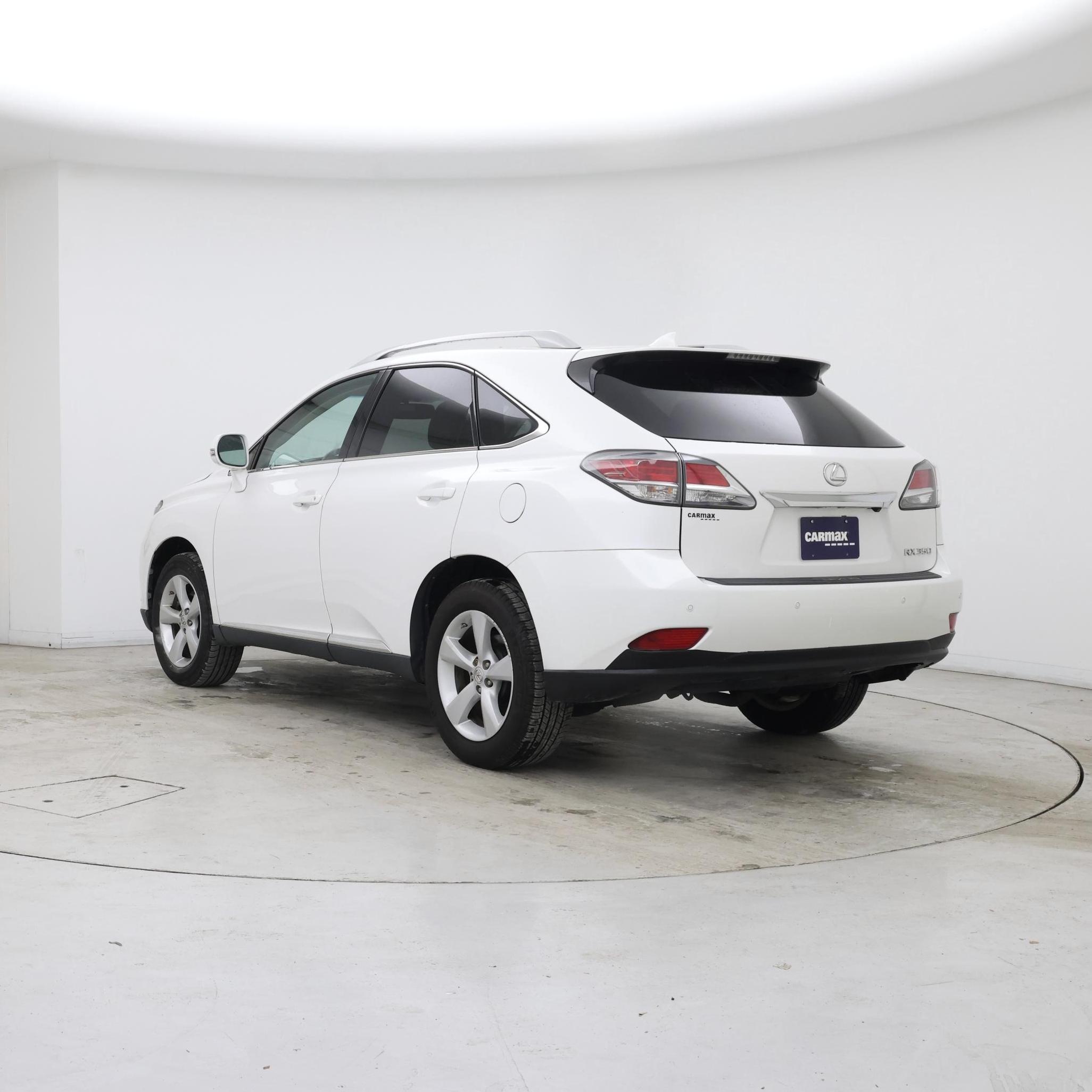 Thumbnail: 2015 Lexus RX - 2
