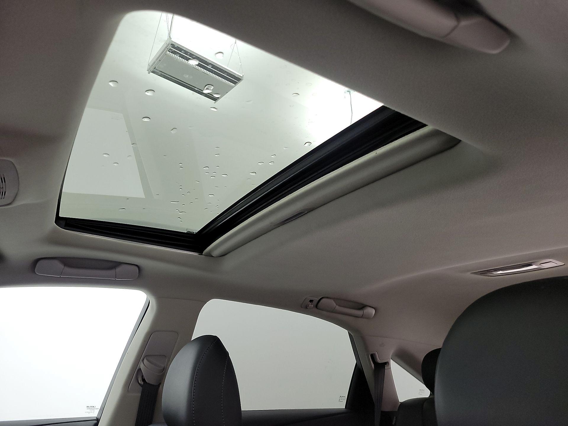 Thumbnail: 2015 Lexus RX - 19