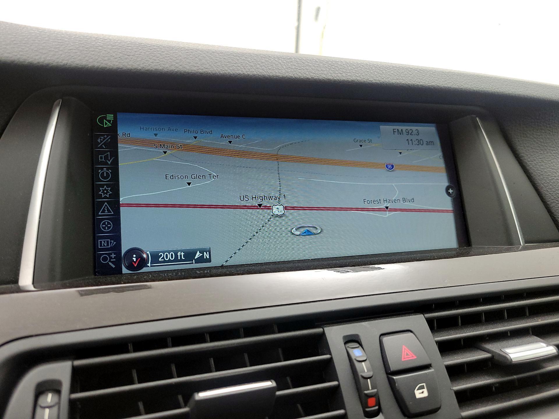 Thumbnail: 2014 BMW 5 Series - 14