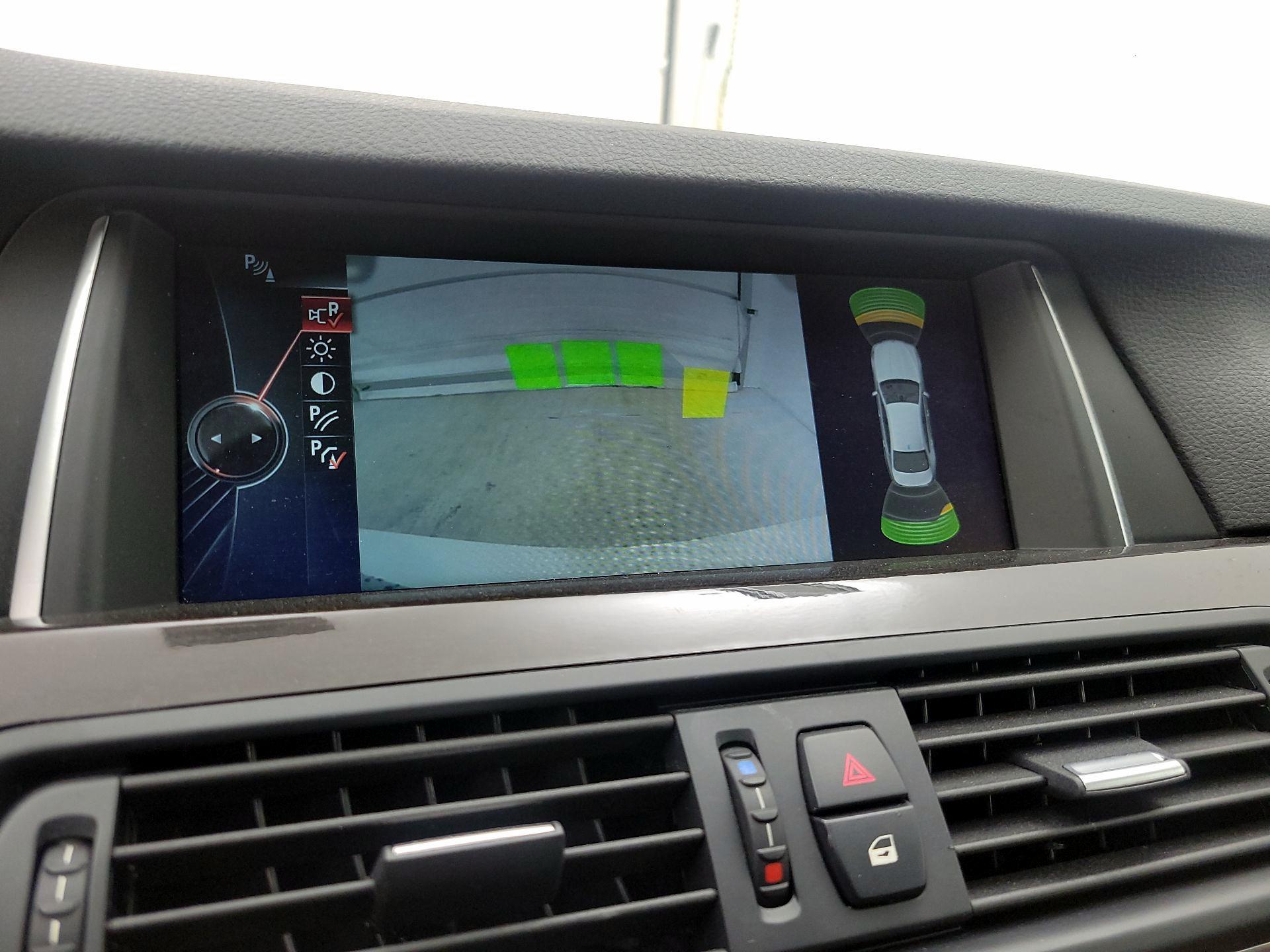 Thumbnail: 2014 BMW 5 Series - 15