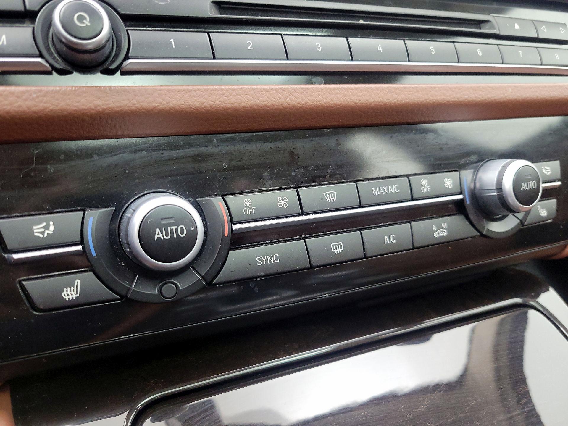 Thumbnail: 2014 BMW 5 Series - 17