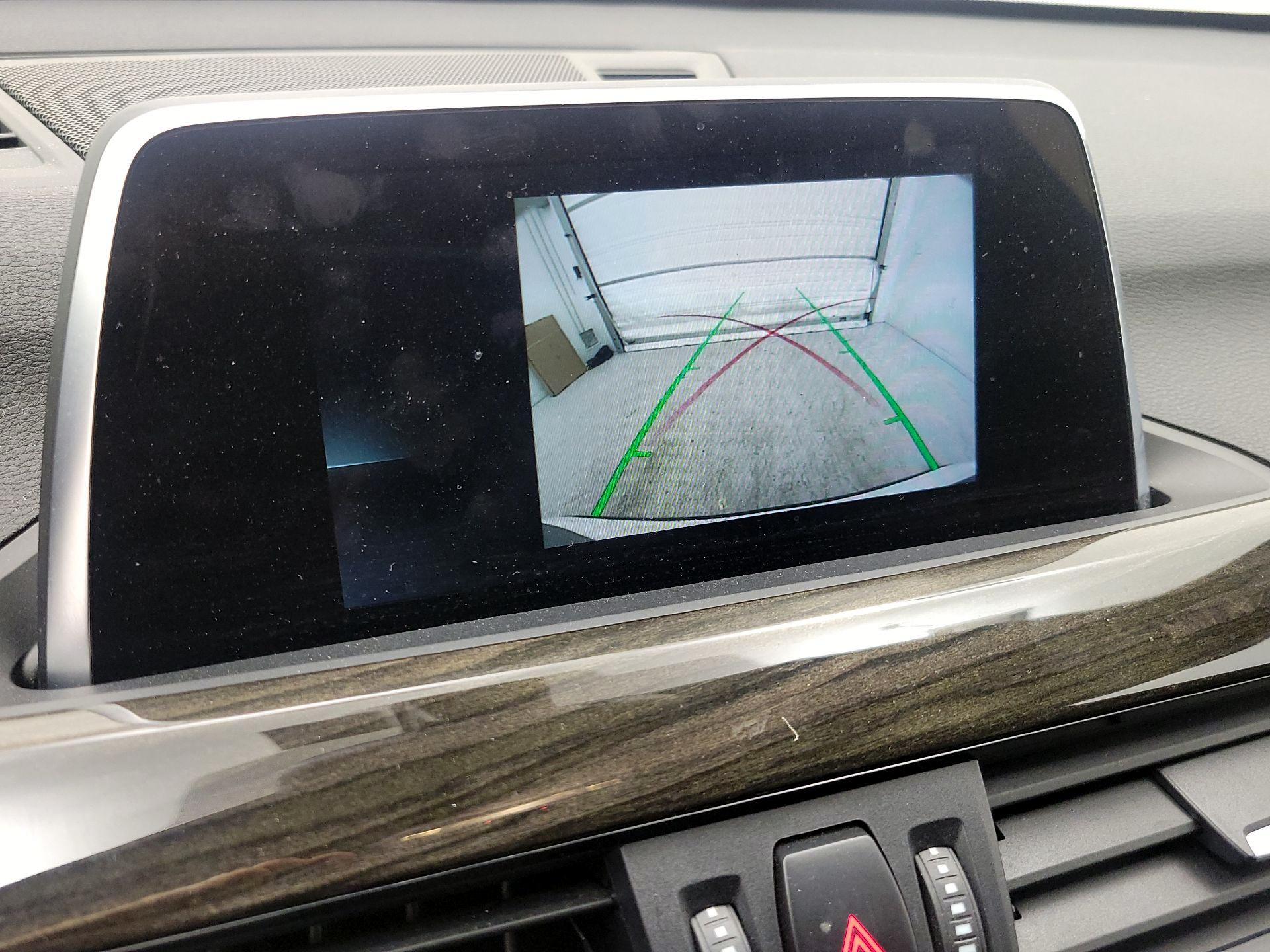 Thumbnail: 2018 BMW X1 - 15