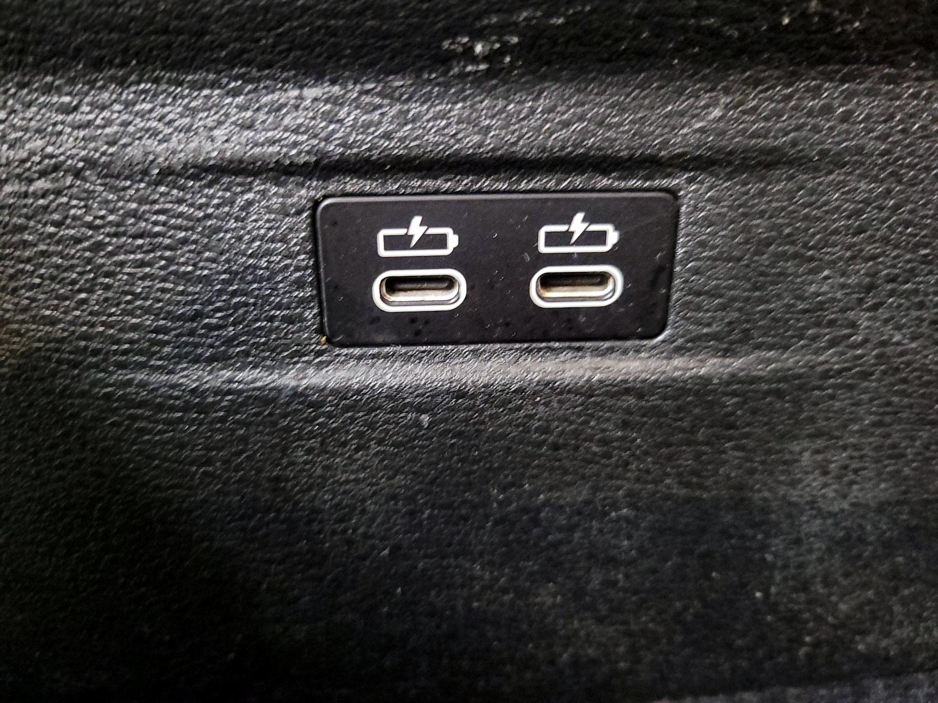 Thumbnail: 2018 BMW X1 - 19