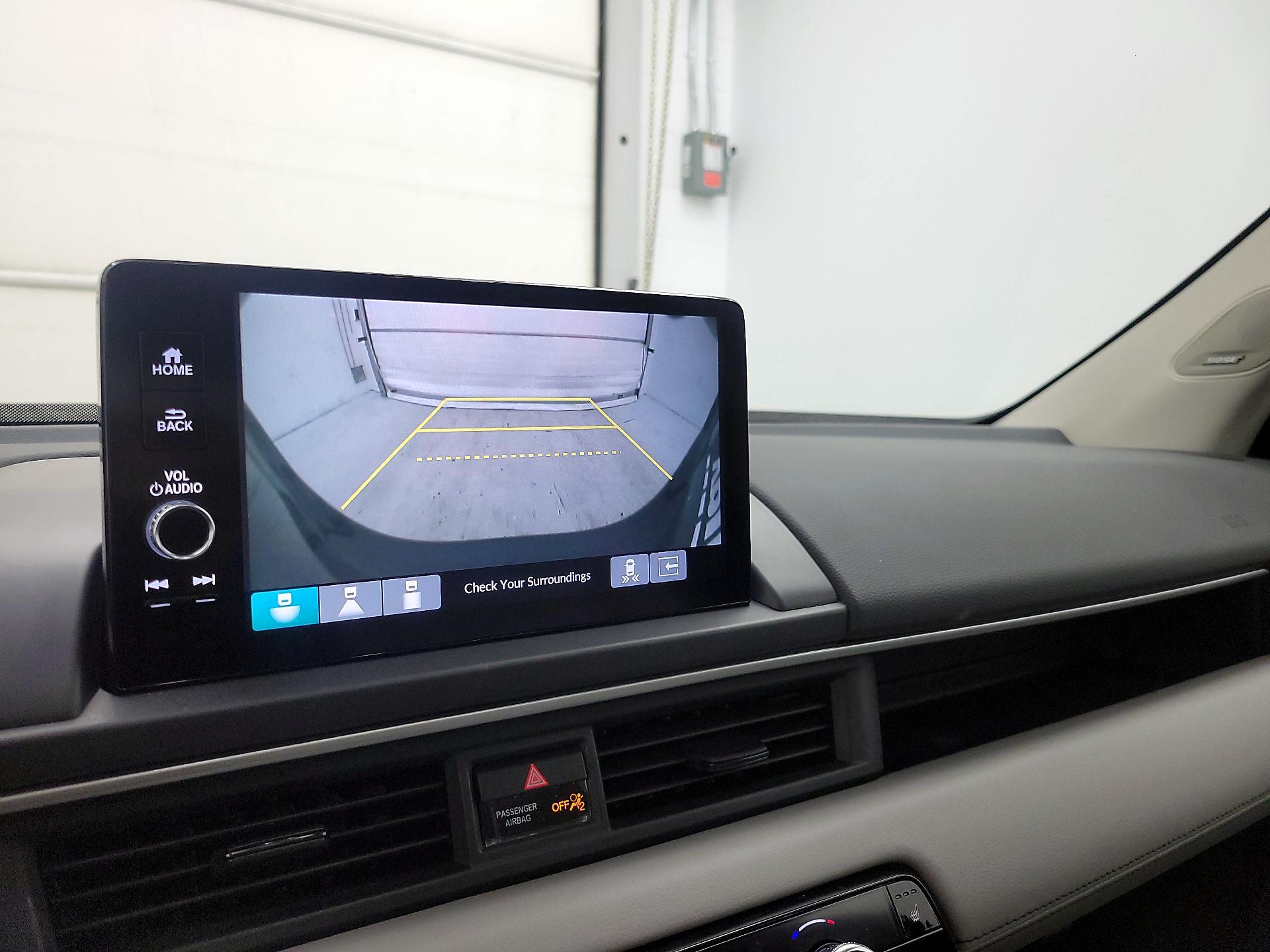 Thumbnail: 2023 Honda Pilot - 14