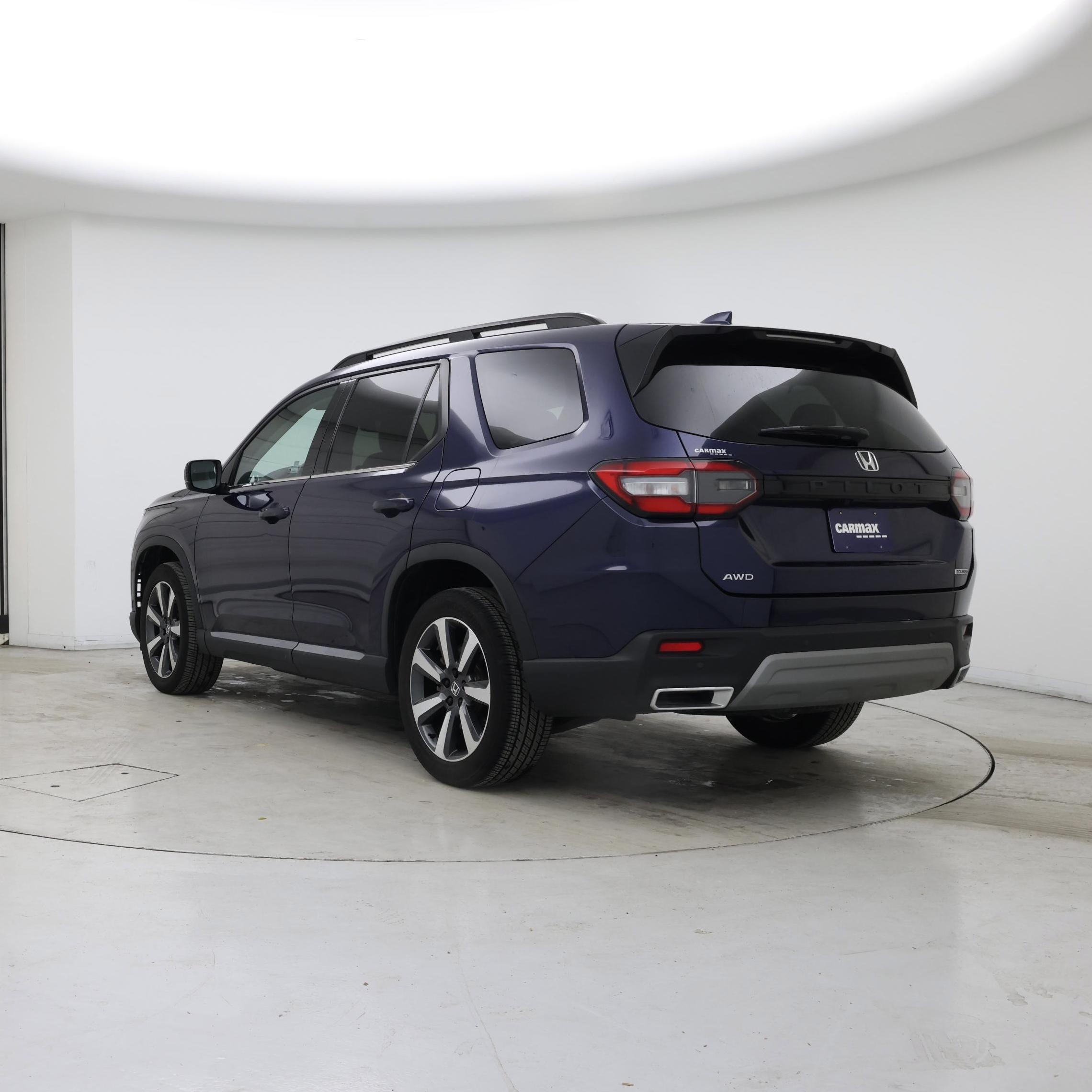 Thumbnail: 2023 Honda Pilot - 2