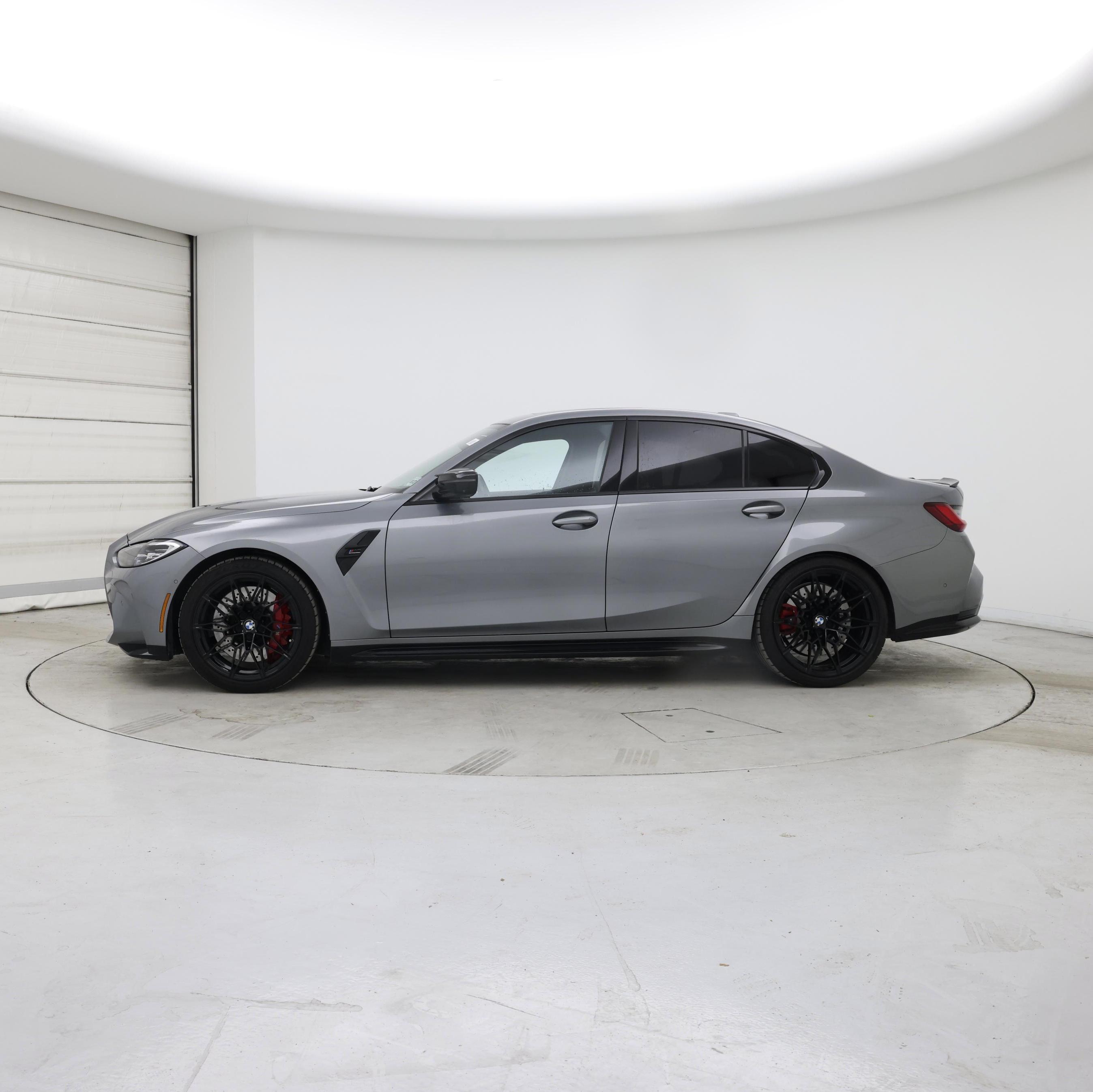 Thumbnail: 2023 BMW M3 - 3