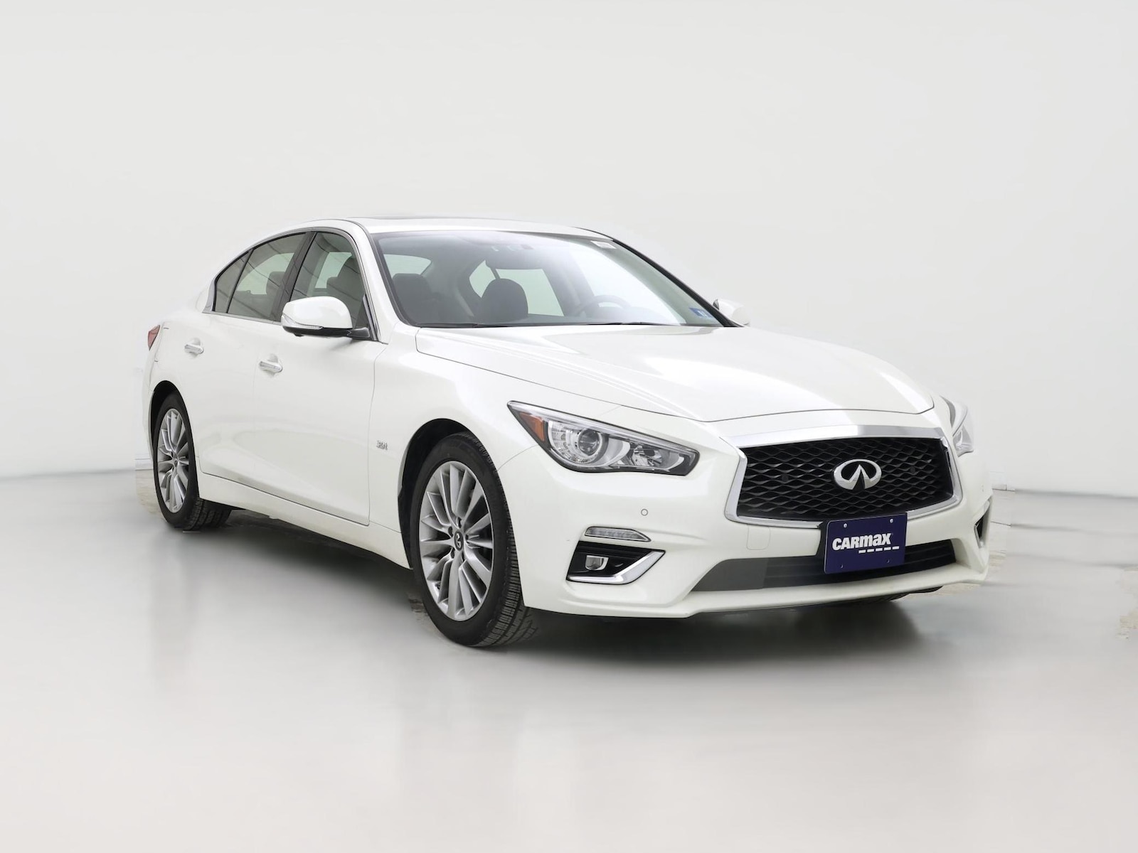 2018 INFINITI Q50 LUXE