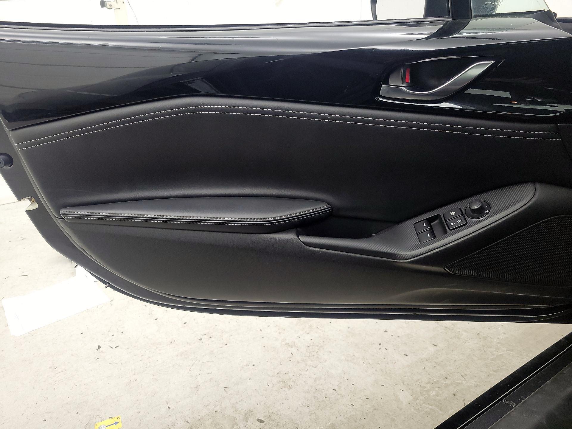 Thumbnail: 2020 Mazda MX-5 Miata - 12