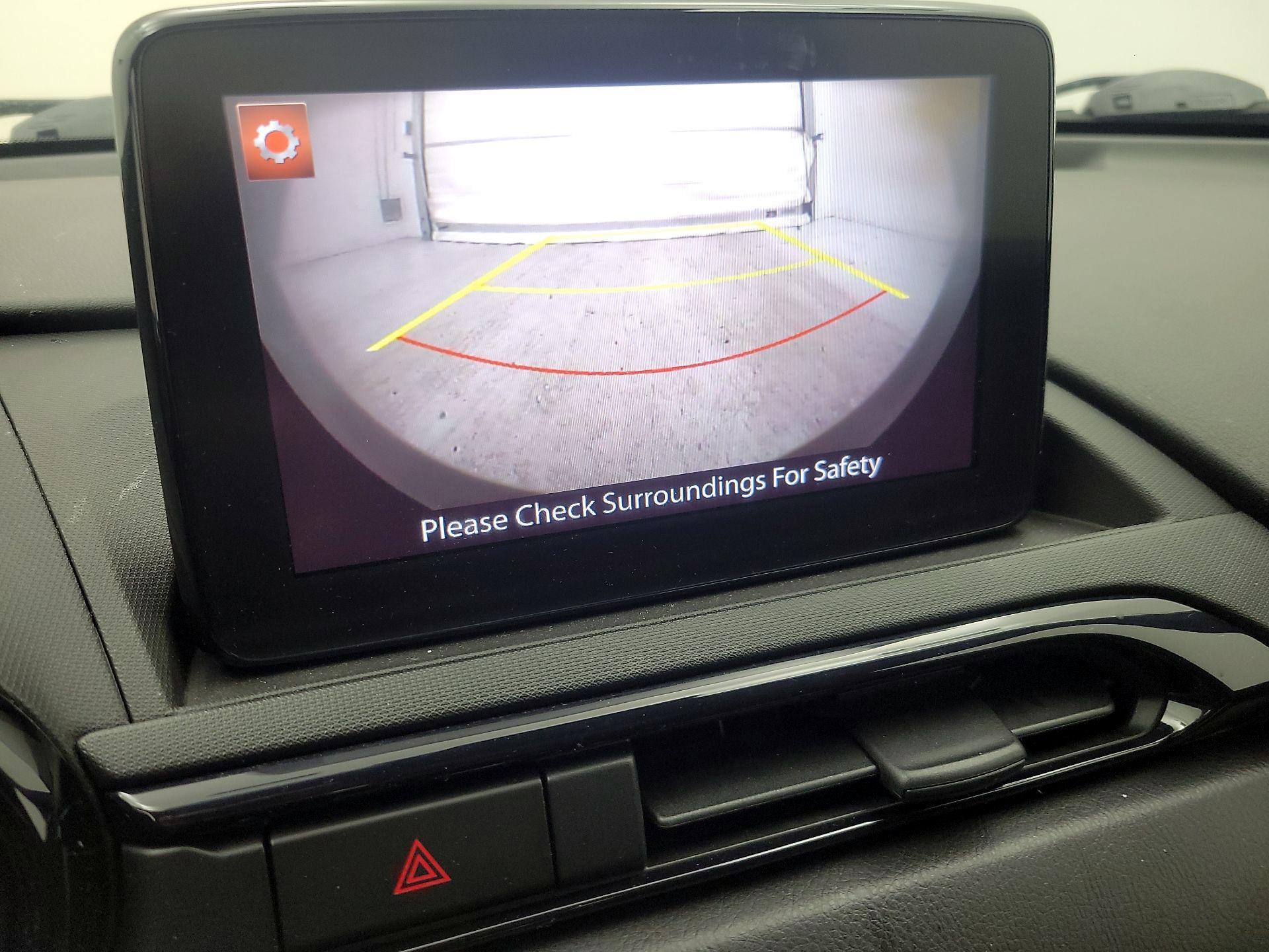 Thumbnail: 2020 Mazda MX-5 Miata - 14