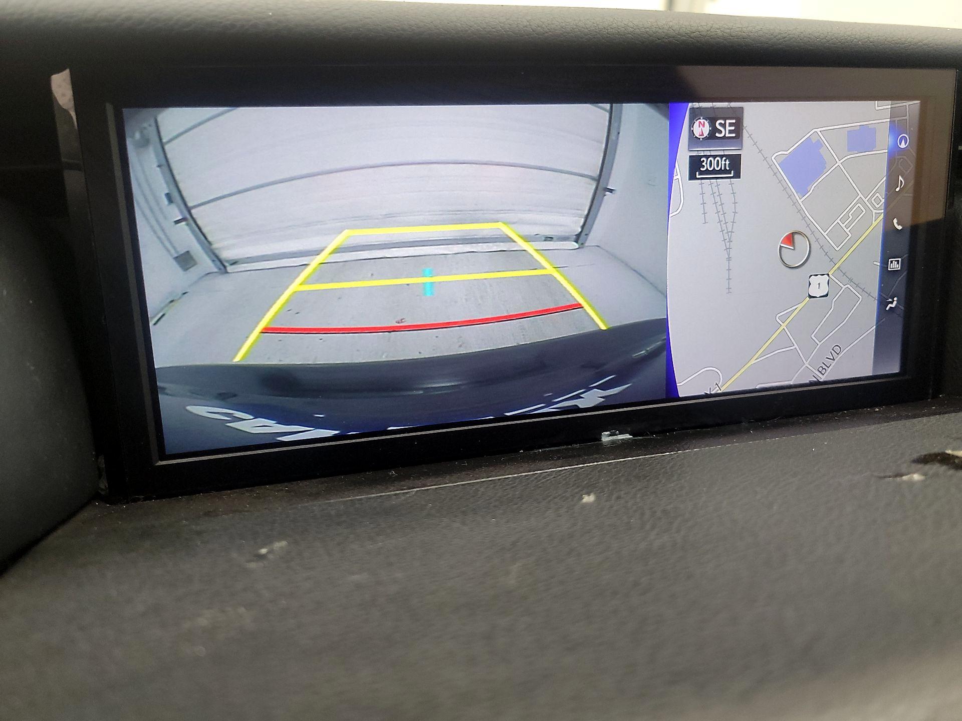 Thumbnail: 2020 Lexus IS - 15