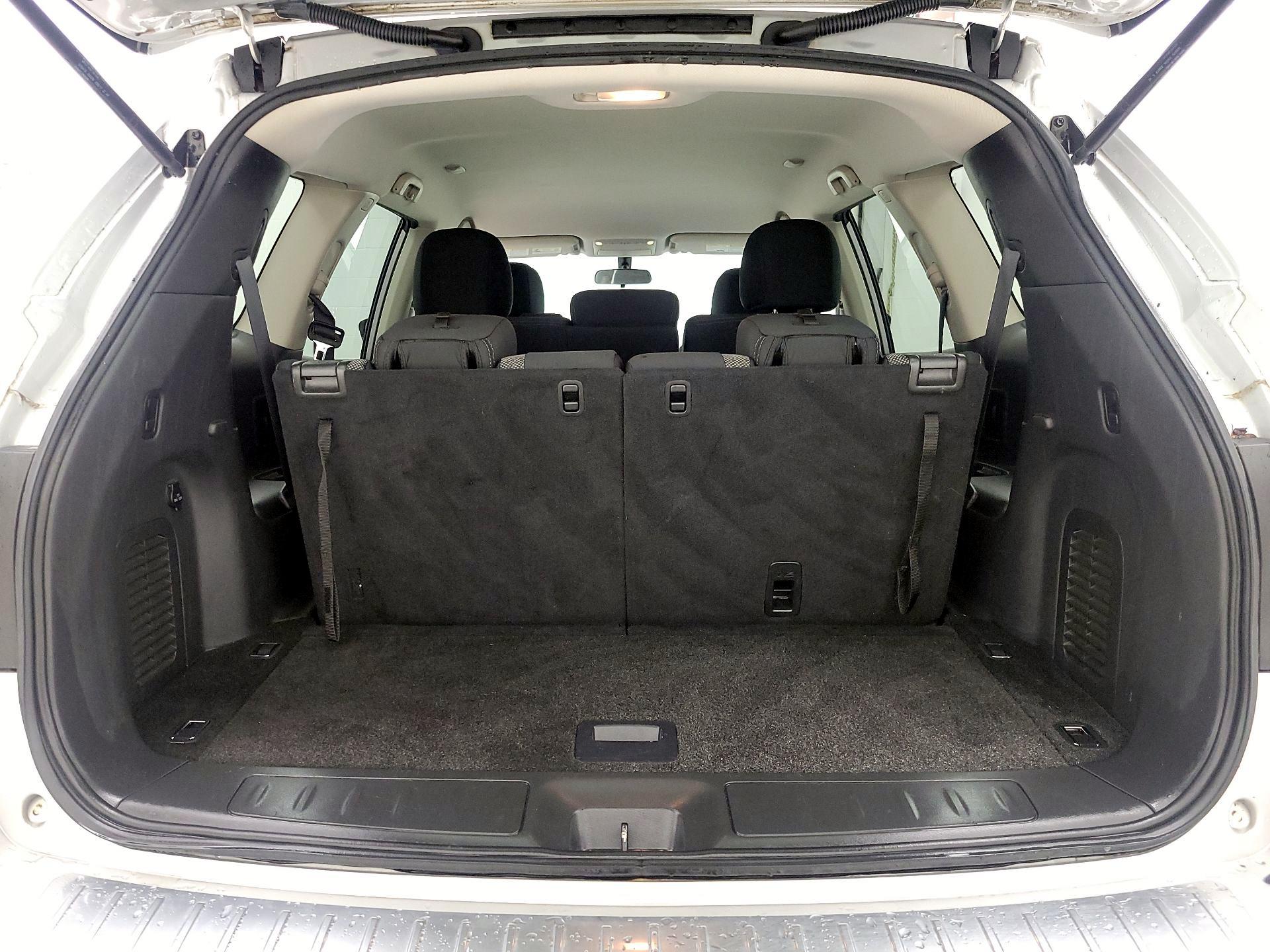 Thumbnail: 2017 Nissan Pathfinder - 19