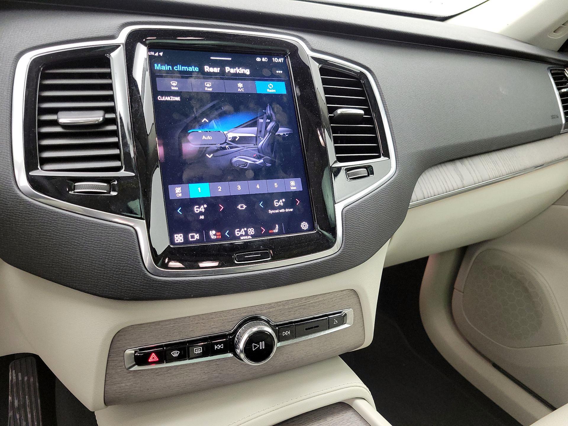 Thumbnail: 2023 Volvo XC90 - 16