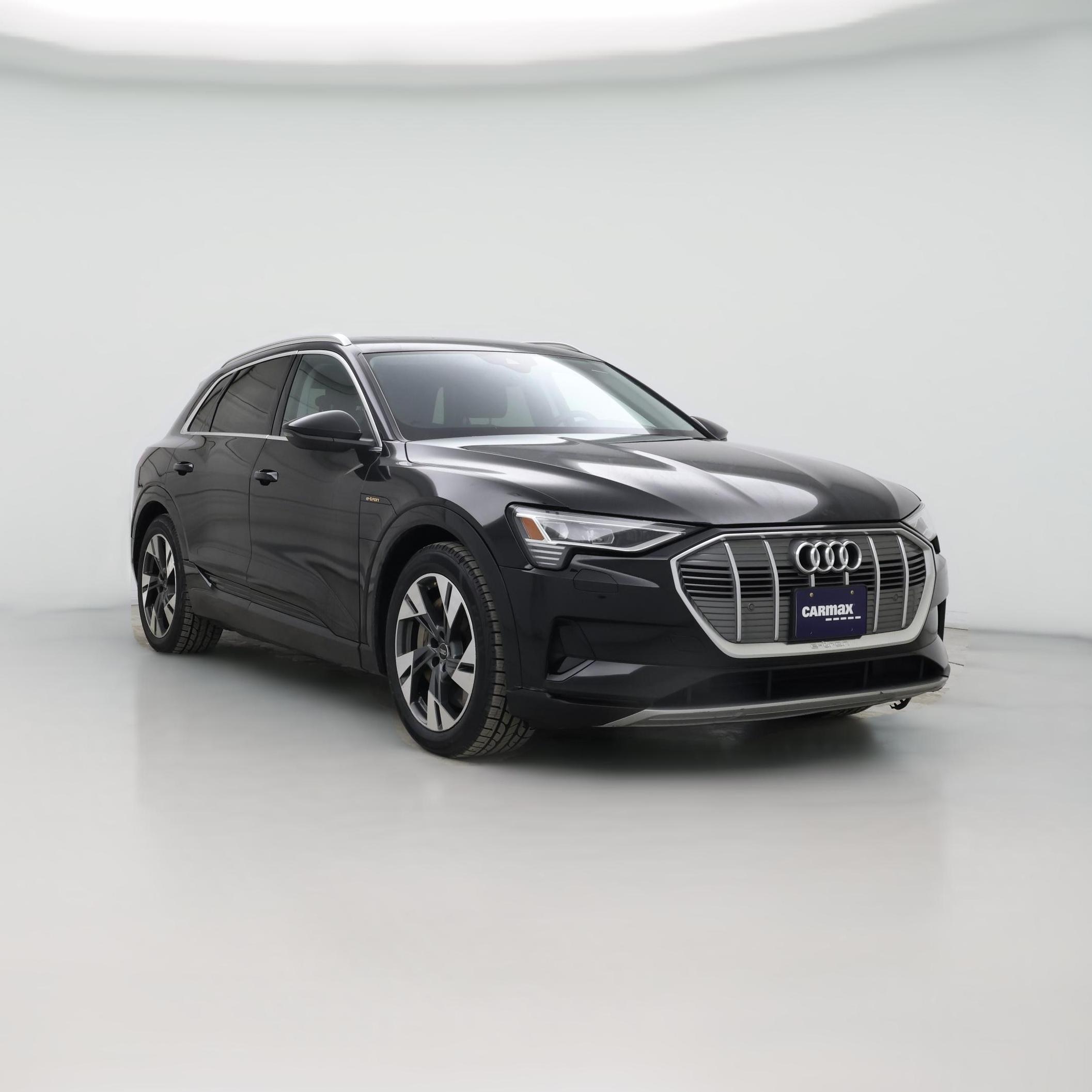 Thumbnail: 2021 Audi e-tron - 1