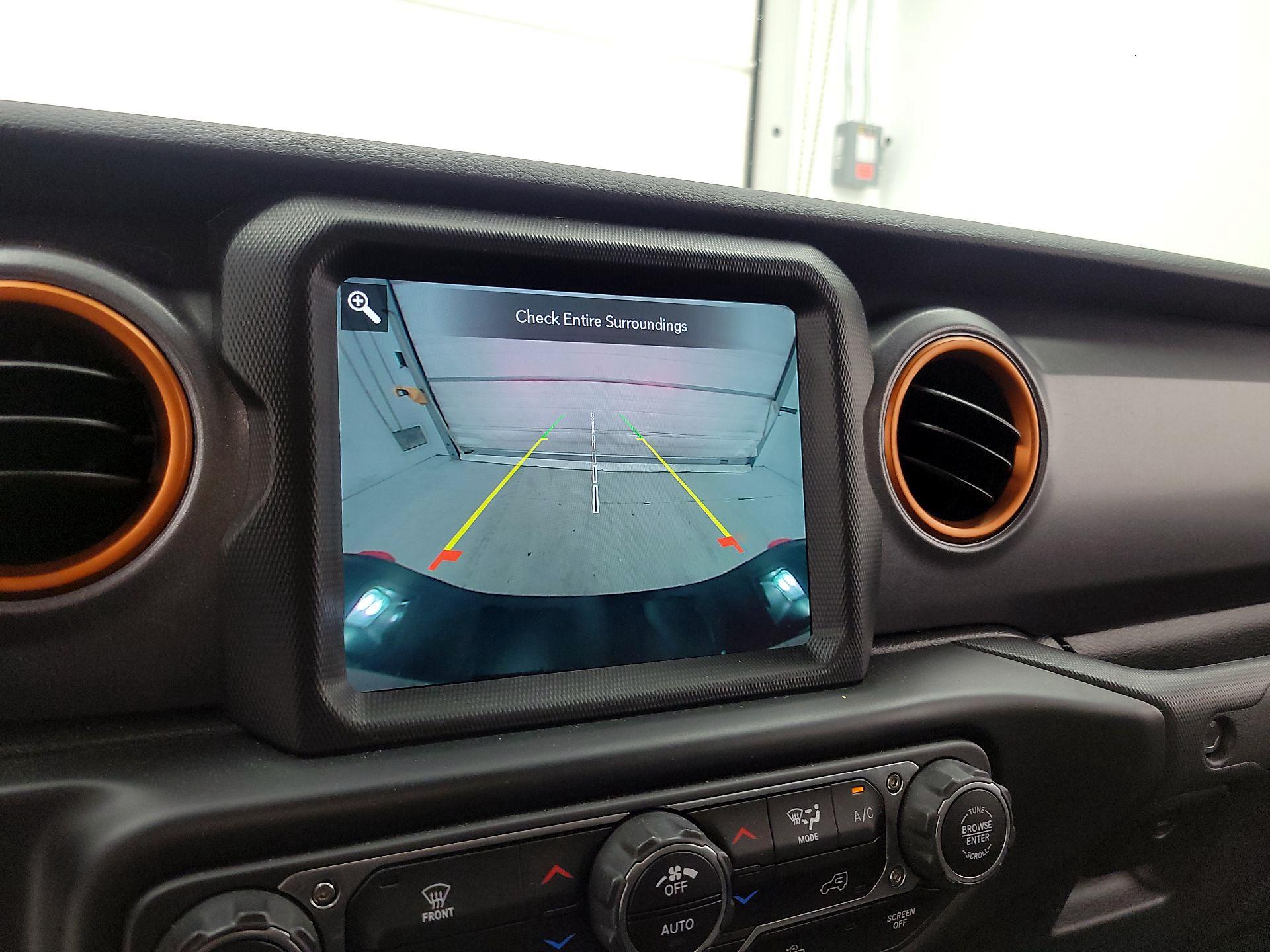 Thumbnail: 2022 Jeep Gladiator - 14