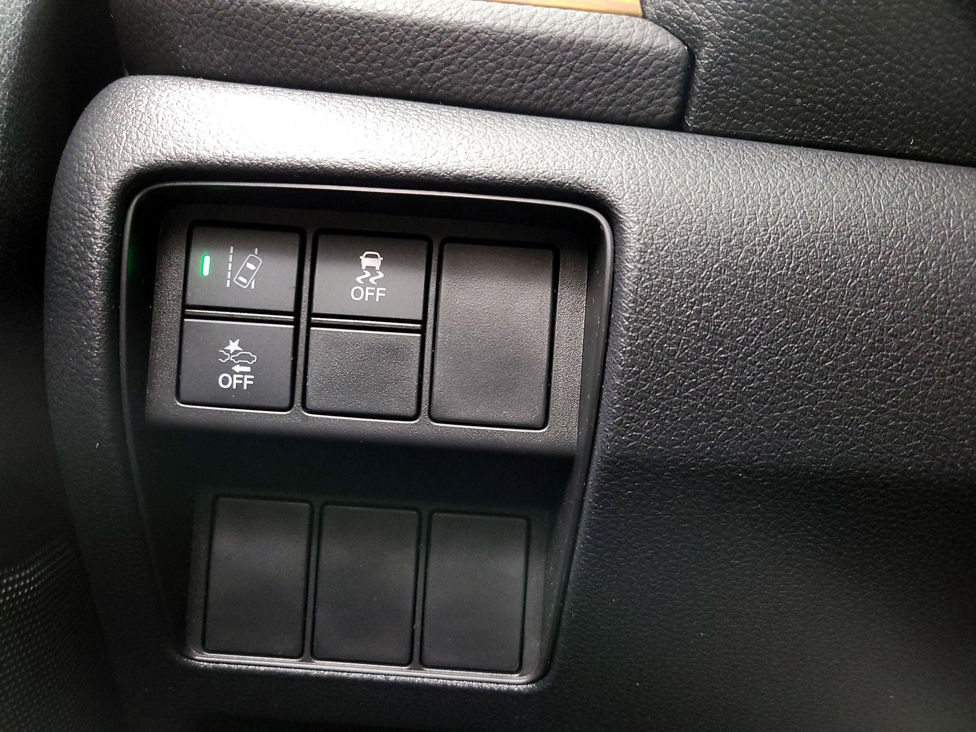 Thumbnail: 2020 Honda CR-V - 13