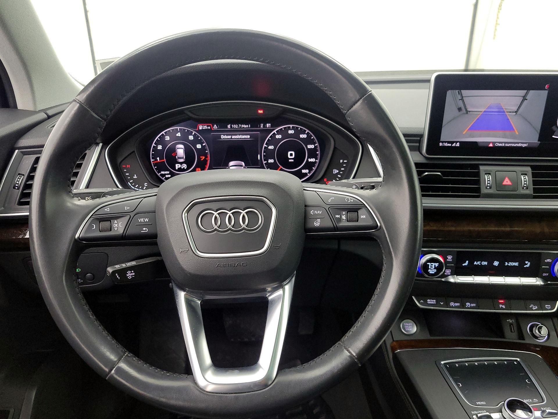 Thumbnail: 2019 Audi Q5 - 10