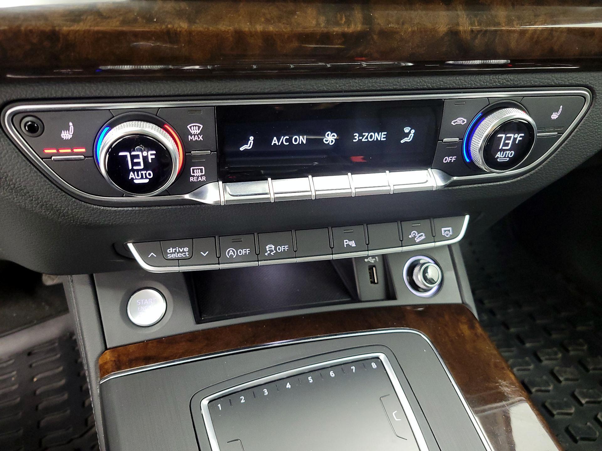 Thumbnail: 2019 Audi Q5 - 16