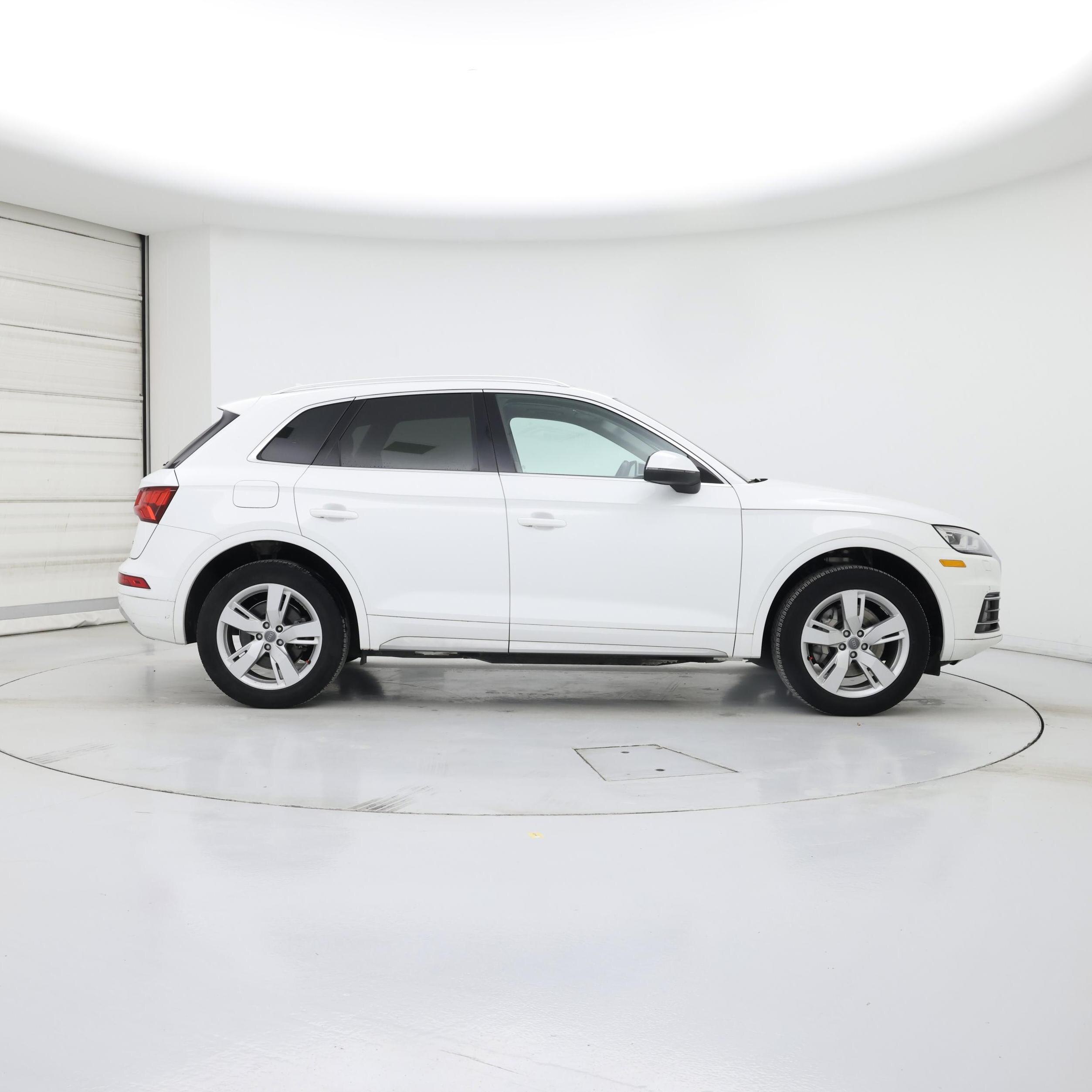 Thumbnail: 2019 Audi Q5 - 7