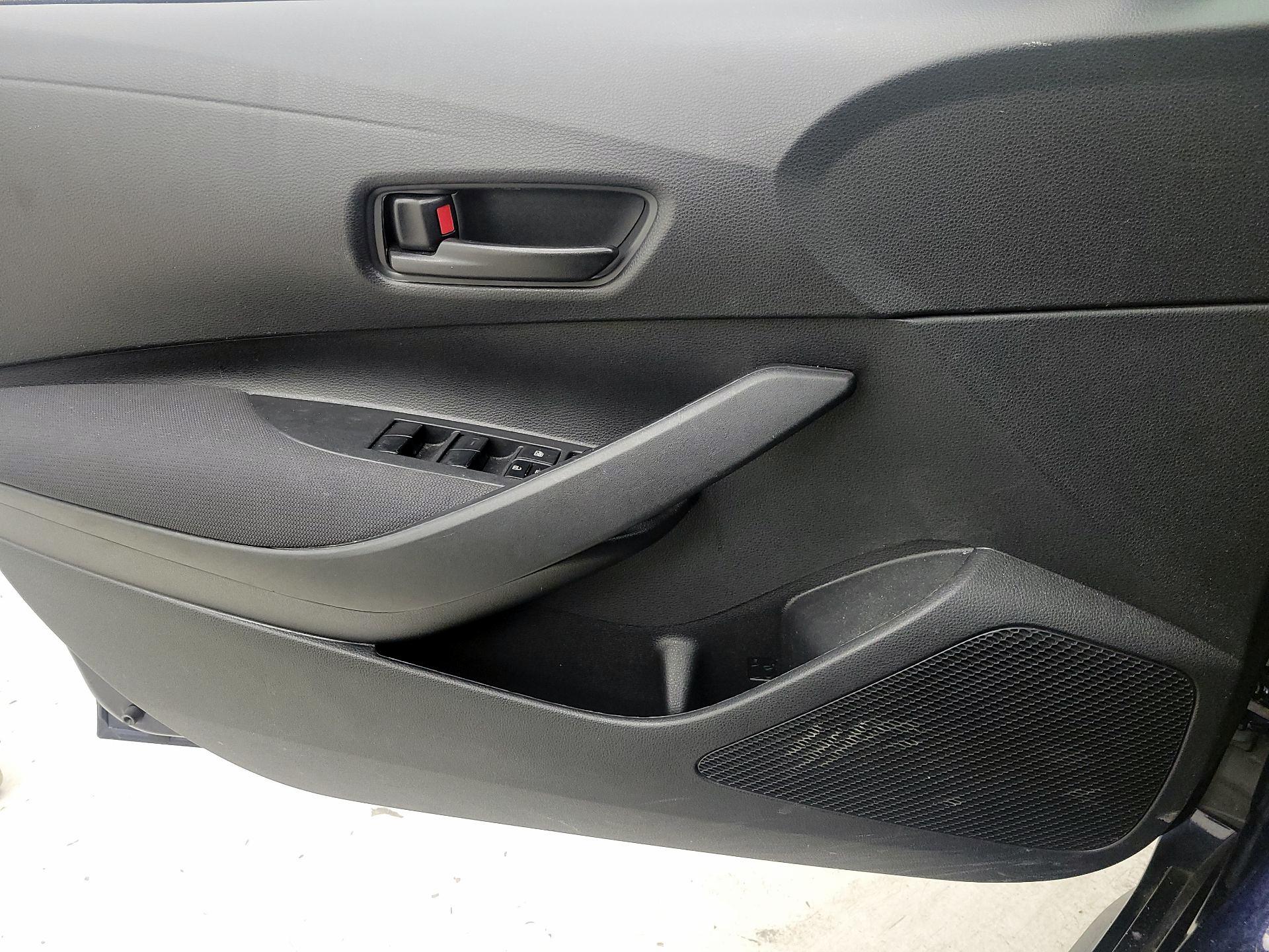 Thumbnail: 2022 Toyota Corolla - 12