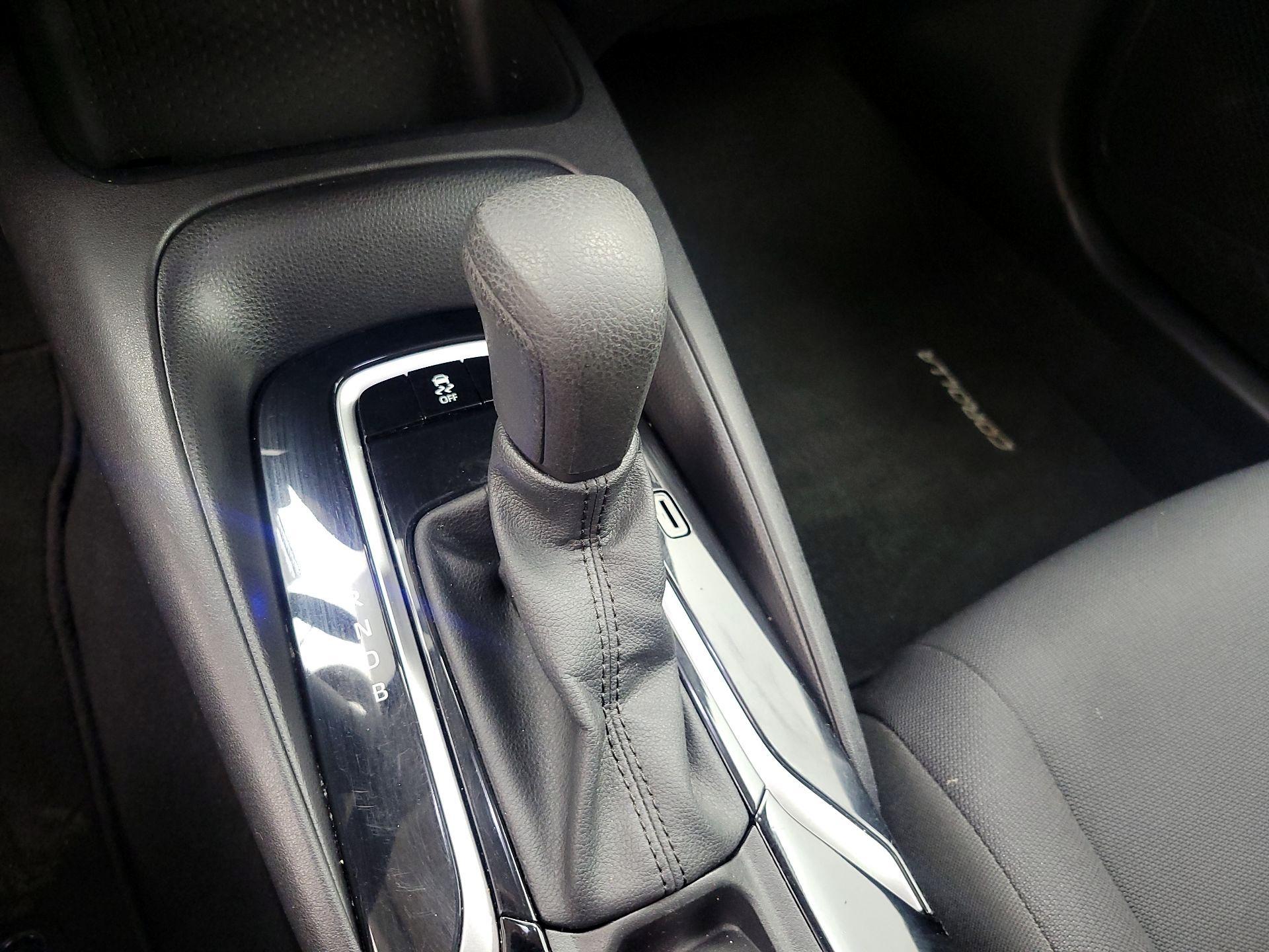 Thumbnail: 2022 Toyota Corolla - 17