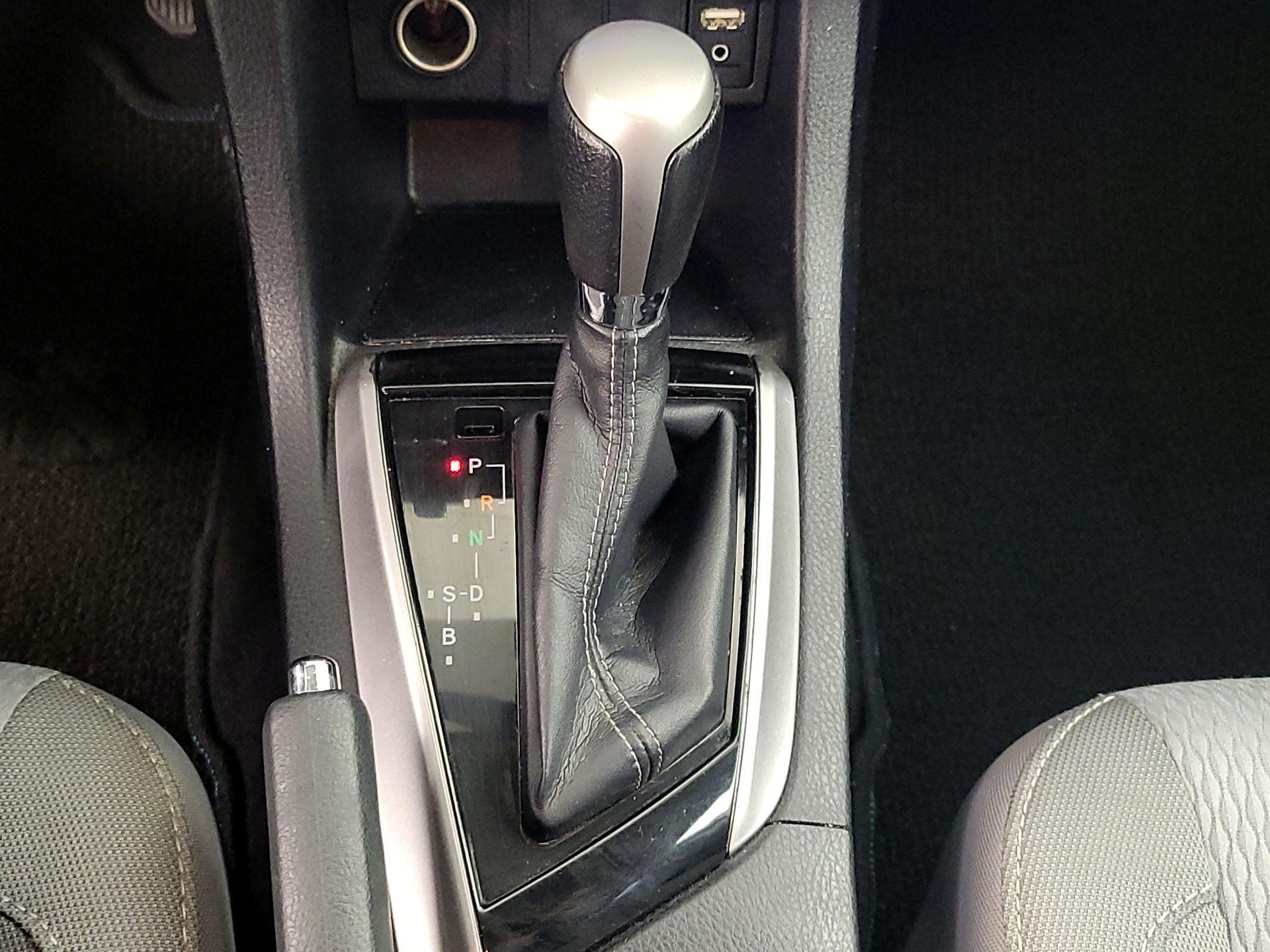 Thumbnail: 2016 Toyota Corolla - 17