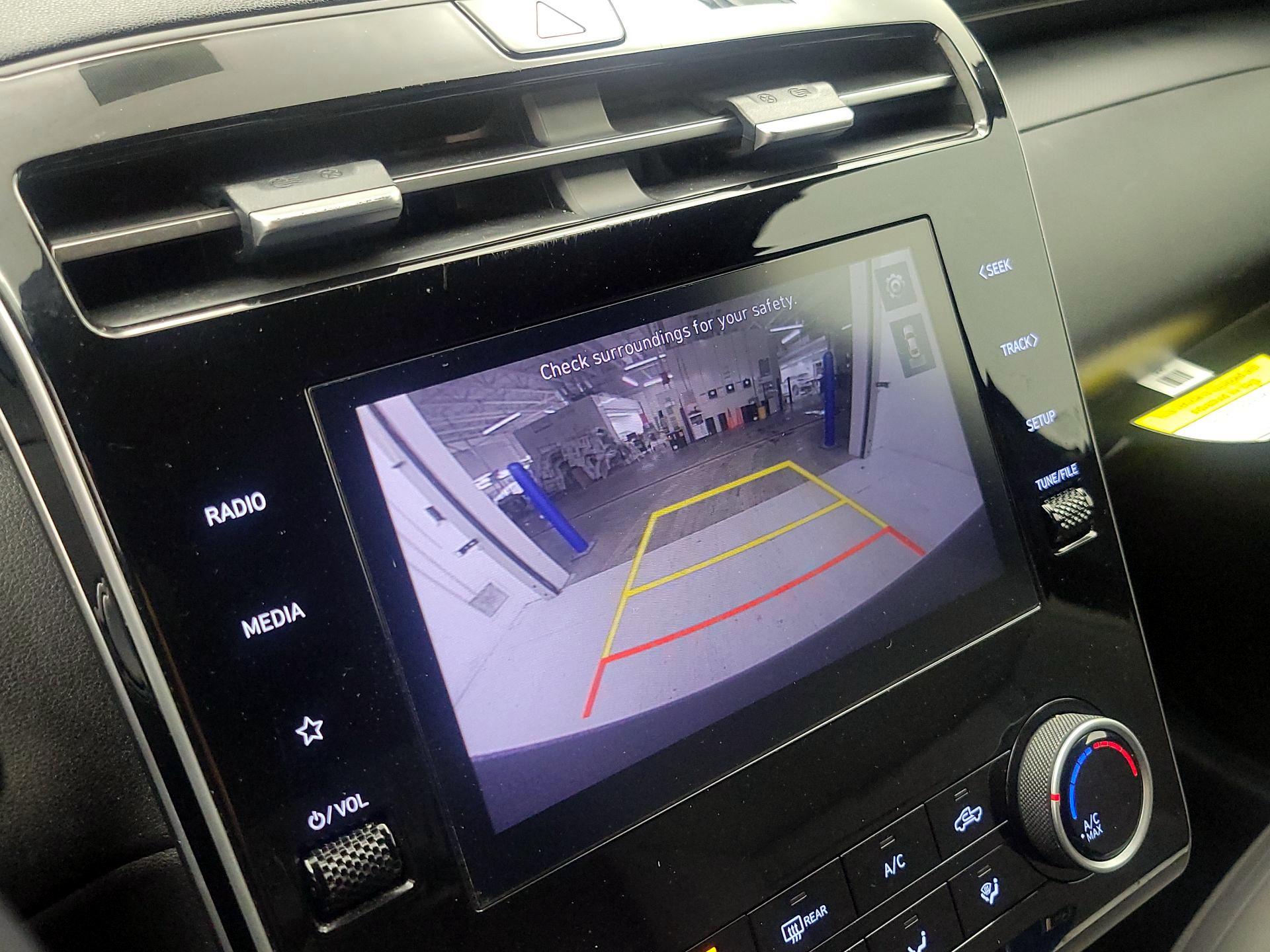 Thumbnail: 2022 Hyundai Santa Cruz - 14