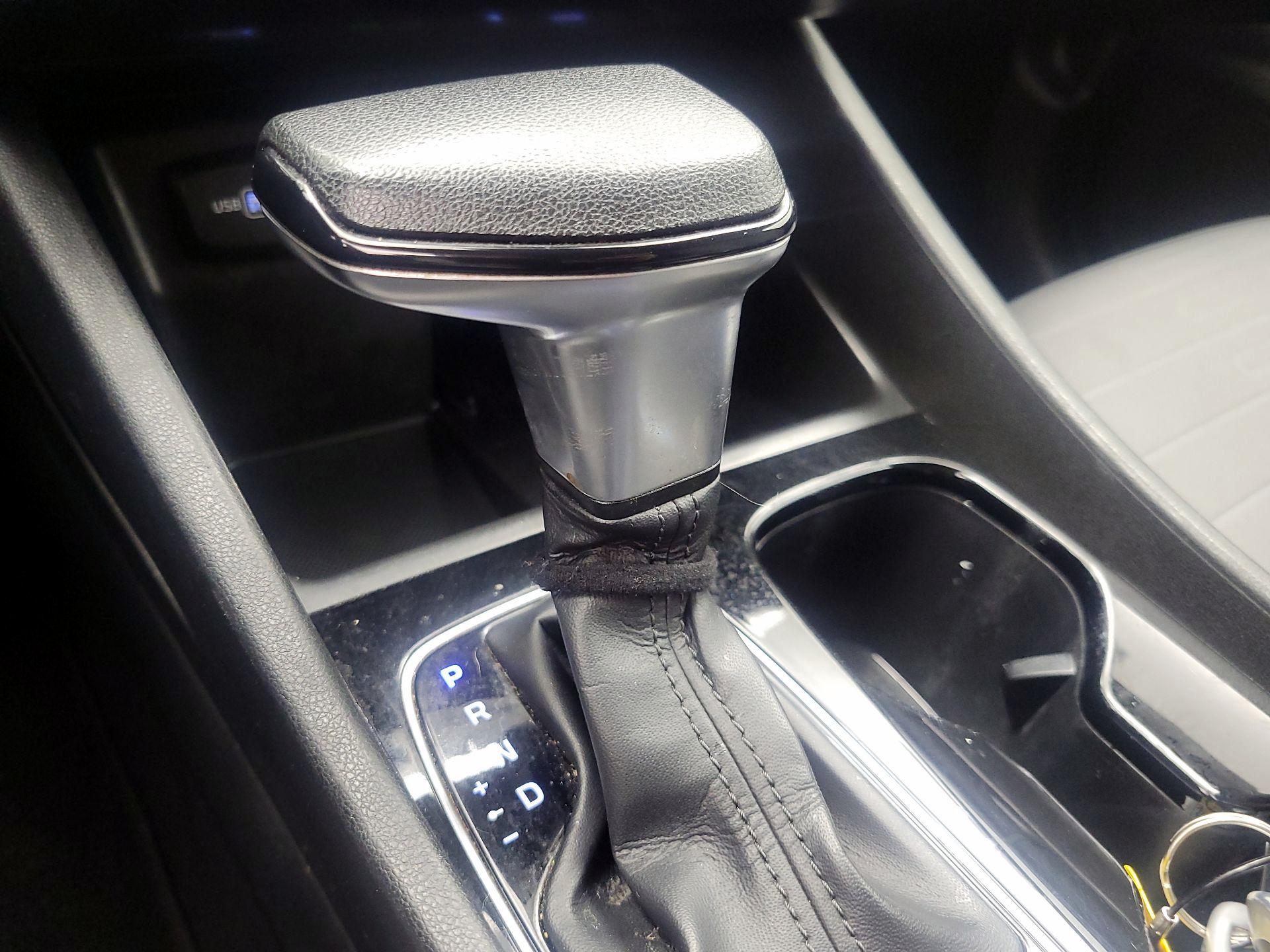 Thumbnail: 2022 Hyundai Santa Cruz - 17