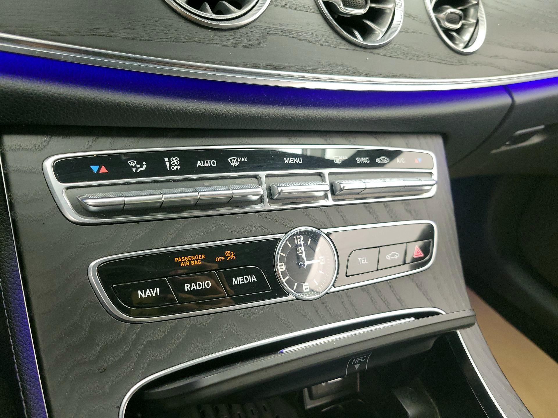 Thumbnail: 2018 Mercedes-Benz E-Class - 17