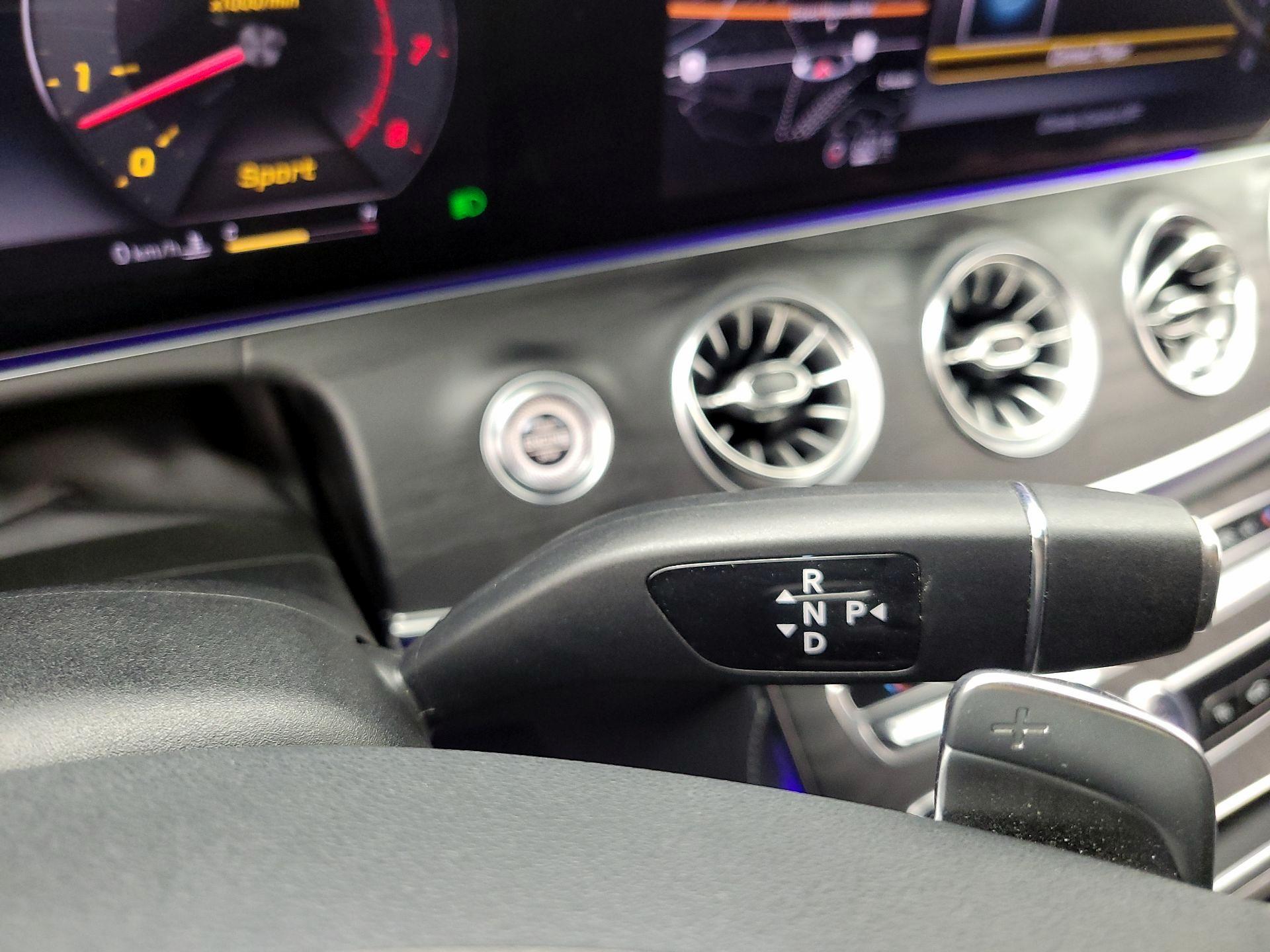 Thumbnail: 2018 Mercedes-Benz E-Class - 18