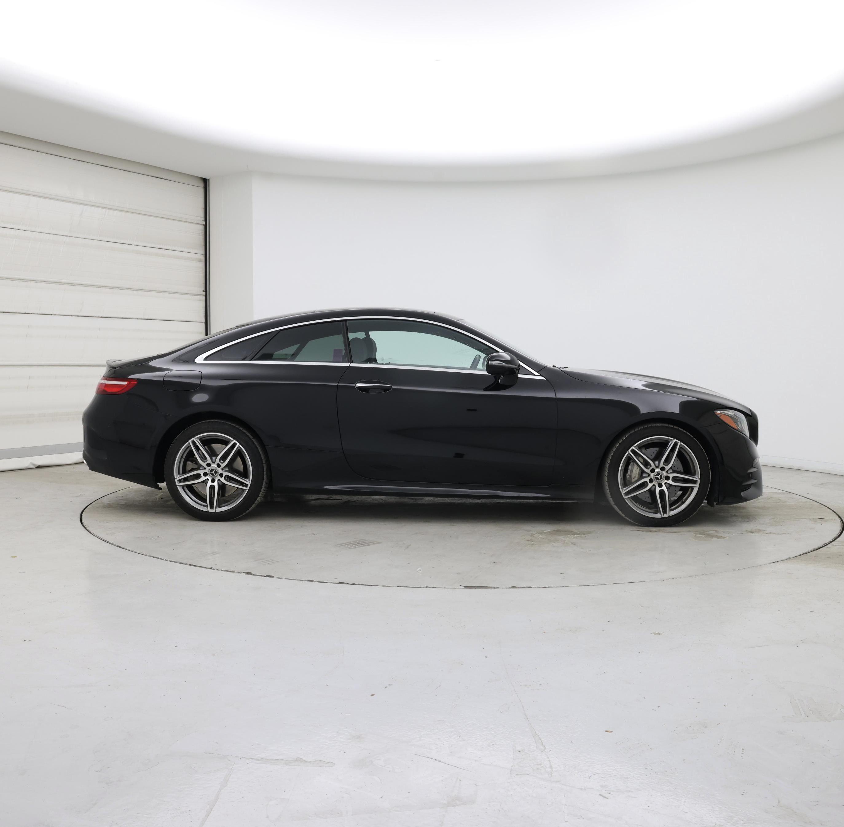 Thumbnail: 2018 Mercedes-Benz E-Class - 7