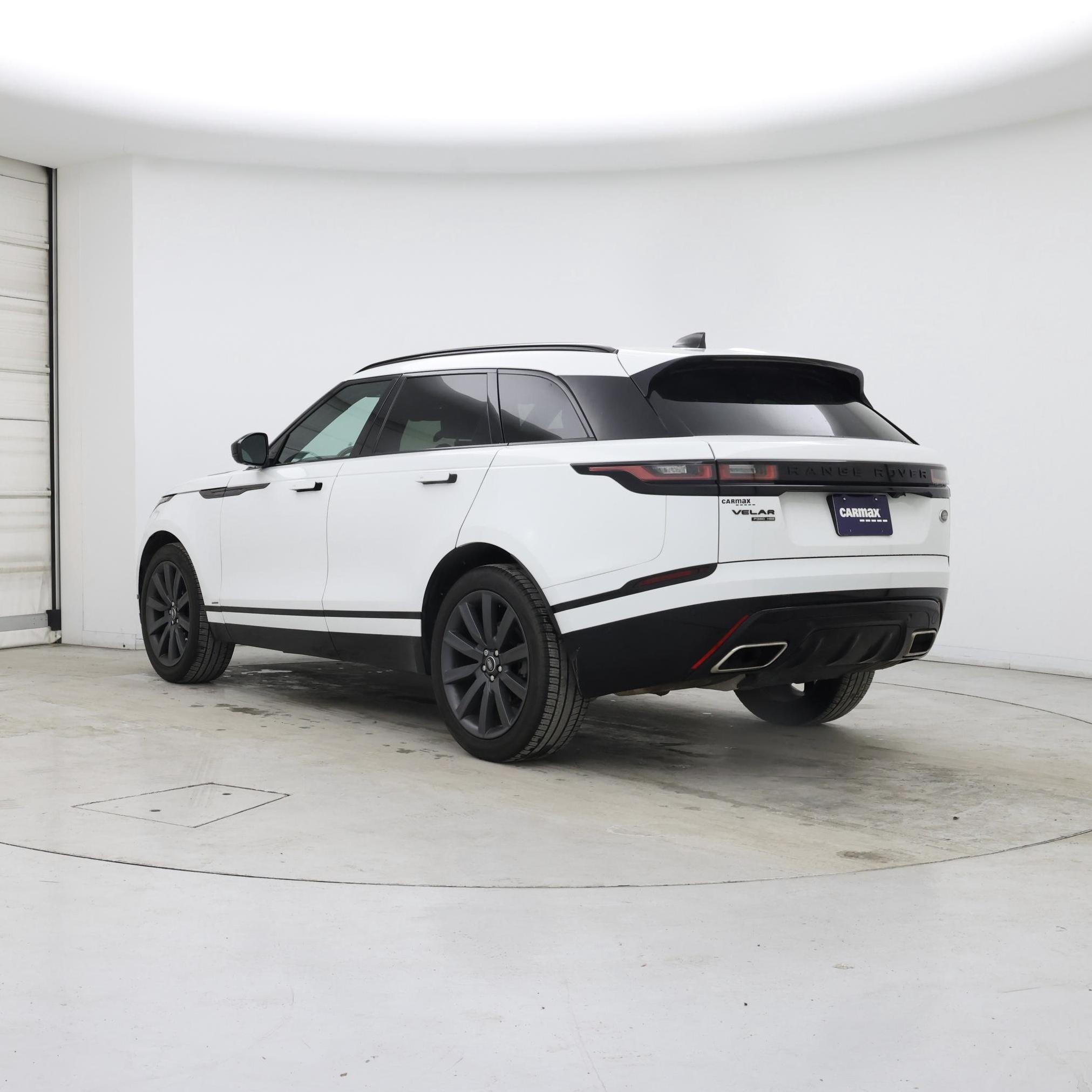 Thumbnail: 2018 Land Rover Range Rover Velar - 2