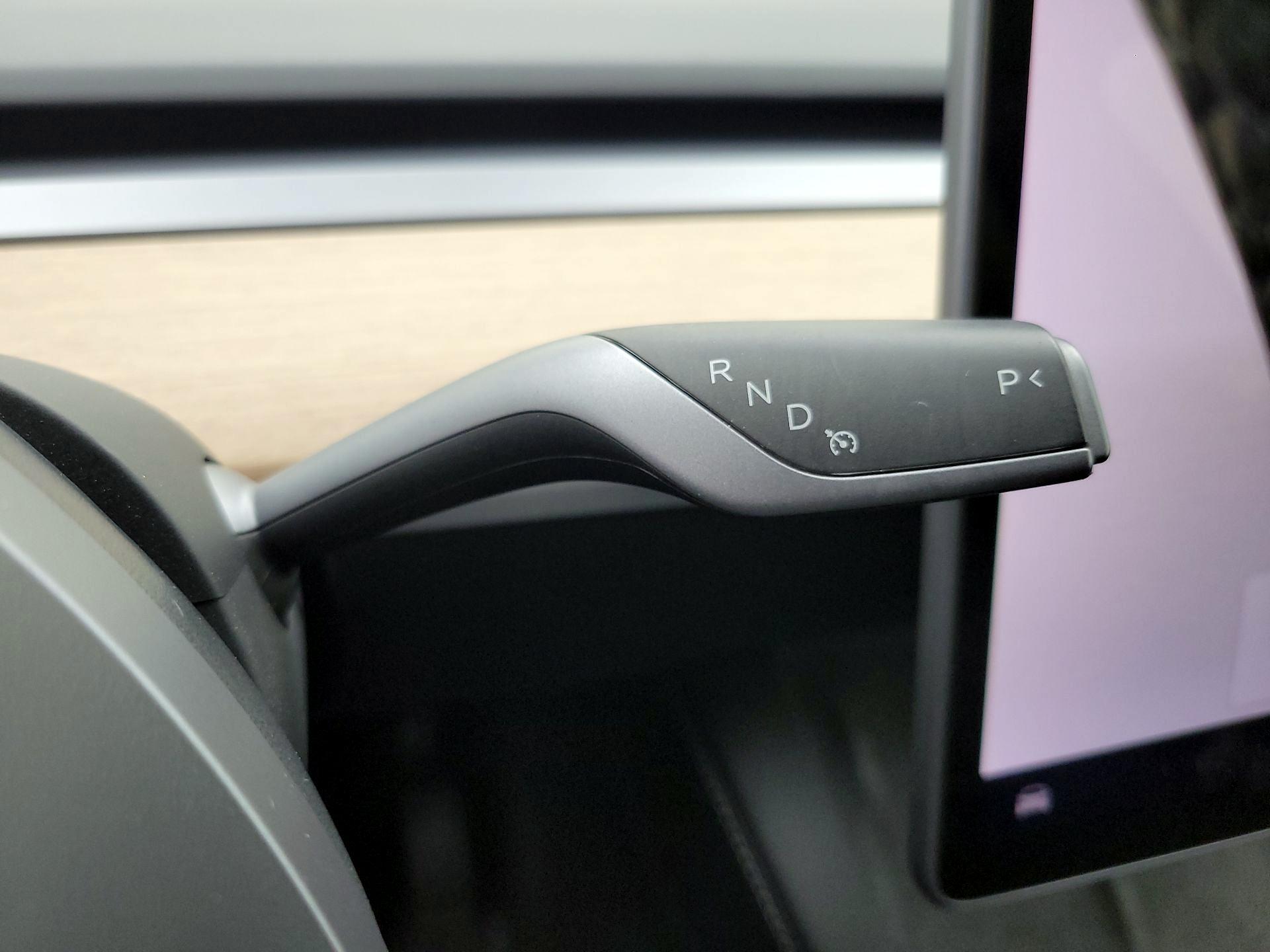 Thumbnail: 2023 Tesla Model Y - 17