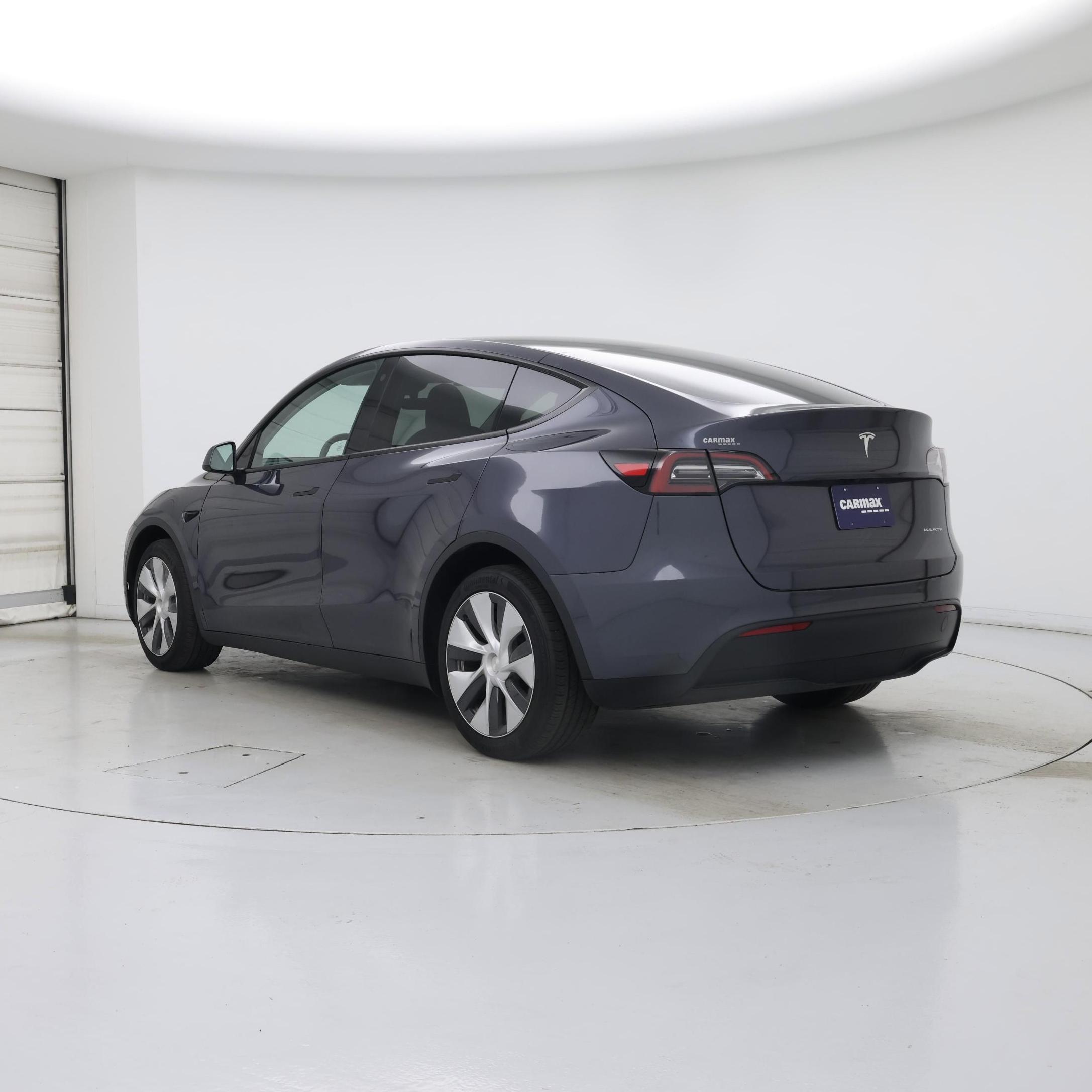 Thumbnail: 2023 Tesla Model Y - 2