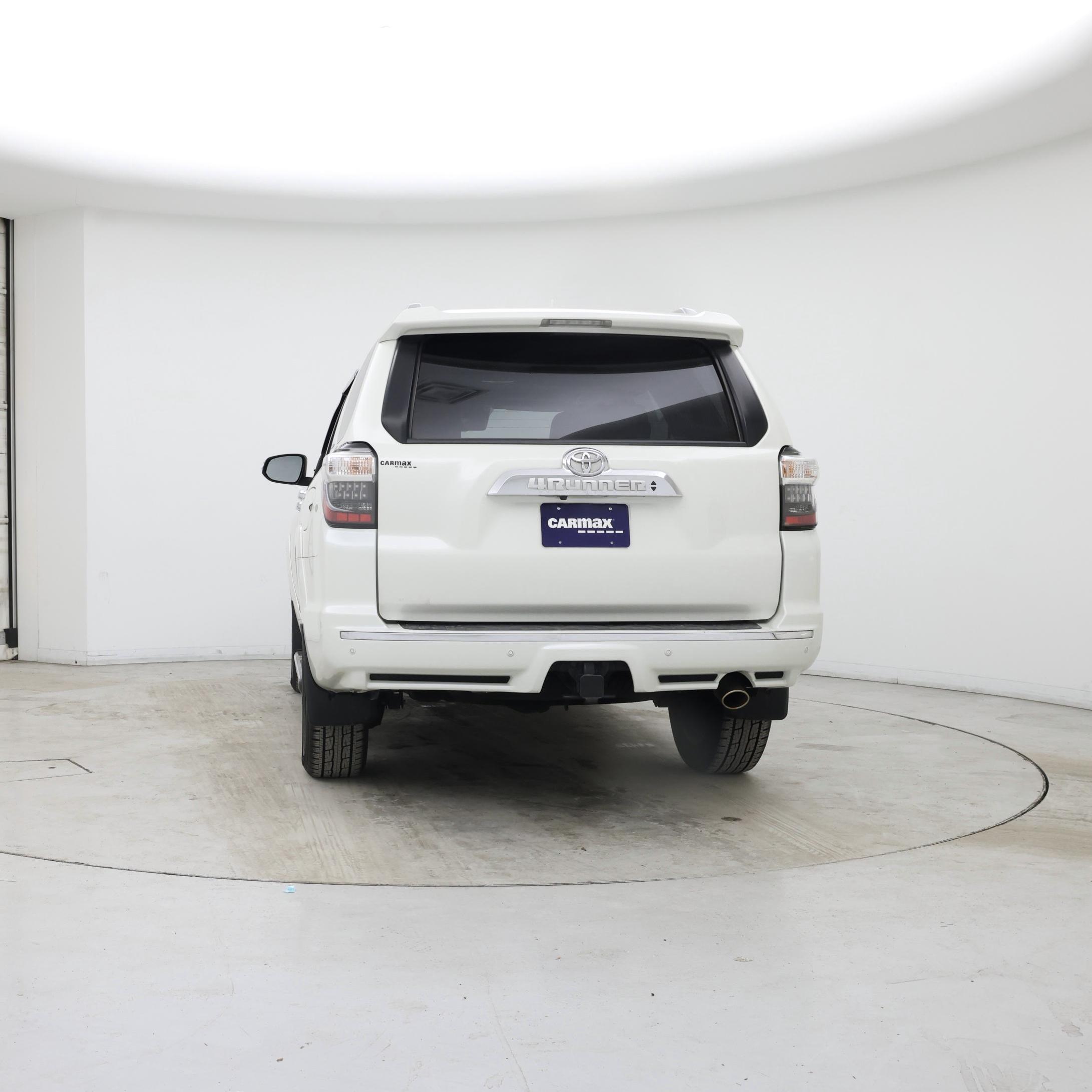 Thumbnail: 2020 Toyota 4Runner - 6