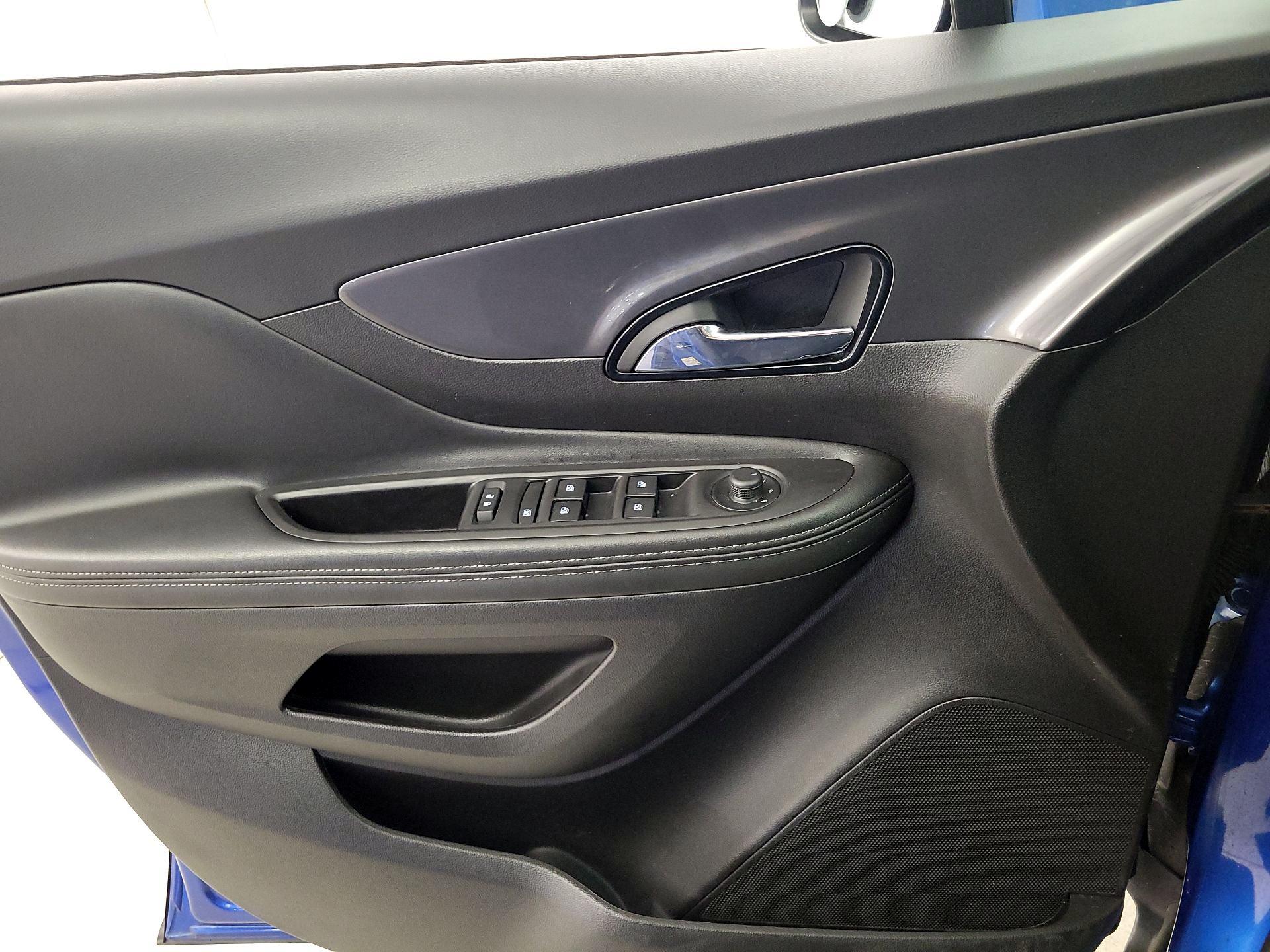 Thumbnail: 2018 Buick Encore - 12