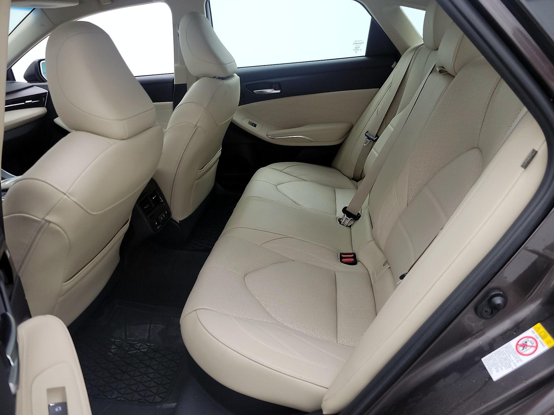 Thumbnail: 2019 Toyota Avalon - 20