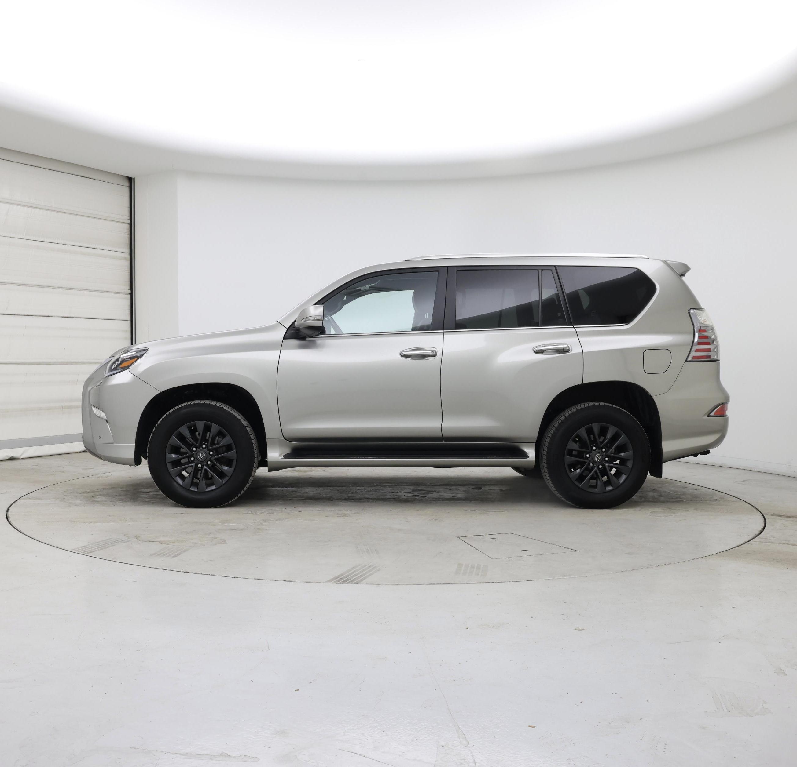 Thumbnail: 2023 Lexus GX - 3