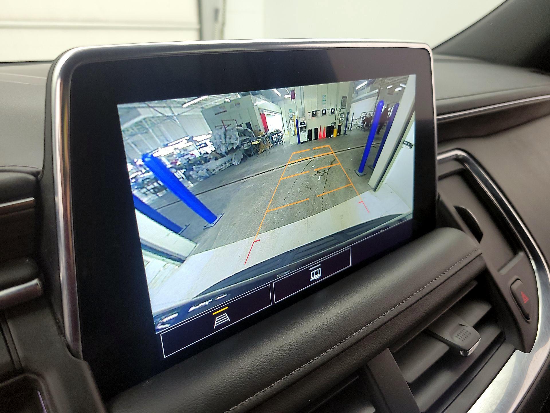 Thumbnail: 2021 Chevrolet Suburban - 14