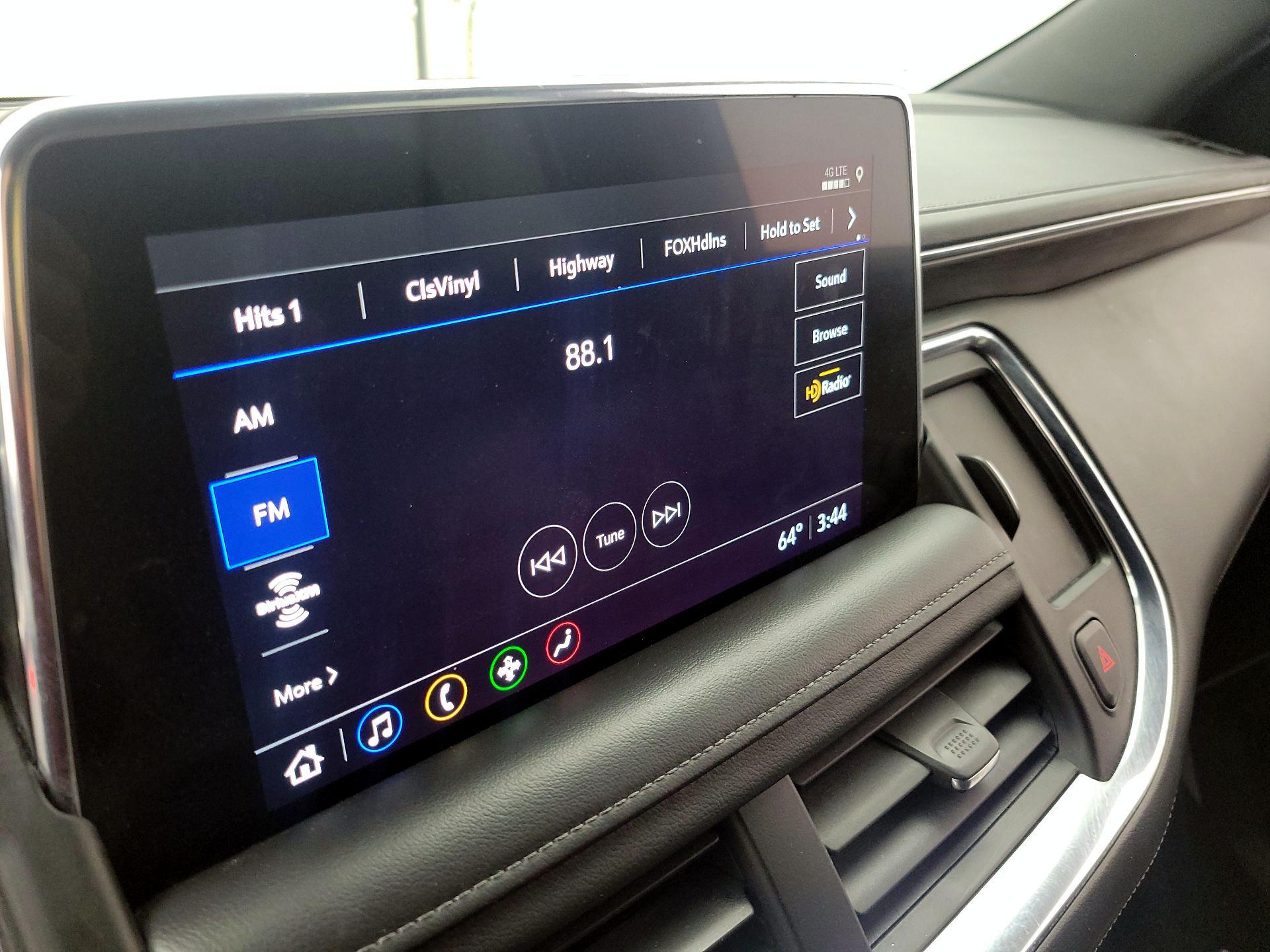 Thumbnail: 2021 Chevrolet Suburban - 15