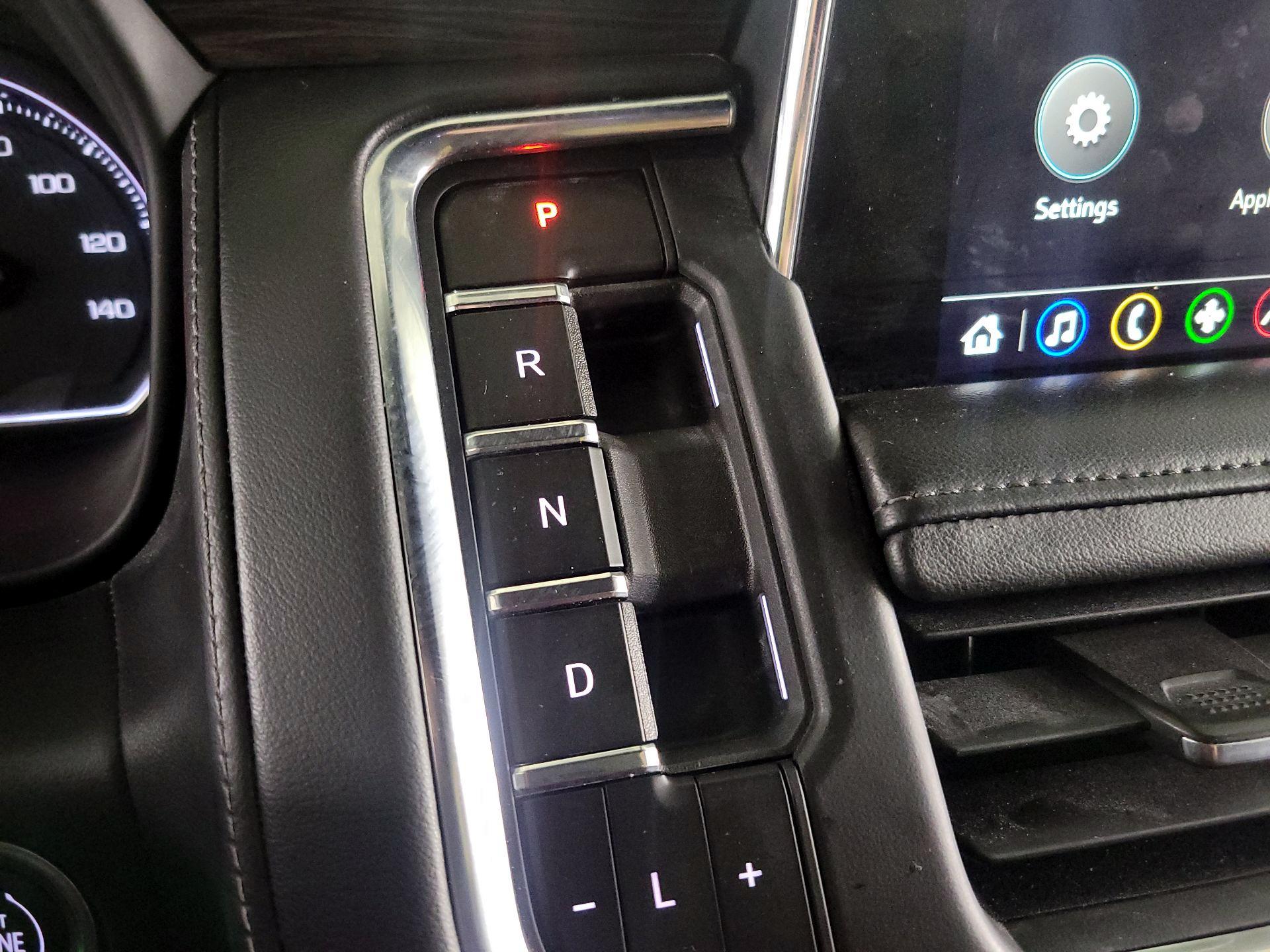 Thumbnail: 2021 Chevrolet Suburban - 17