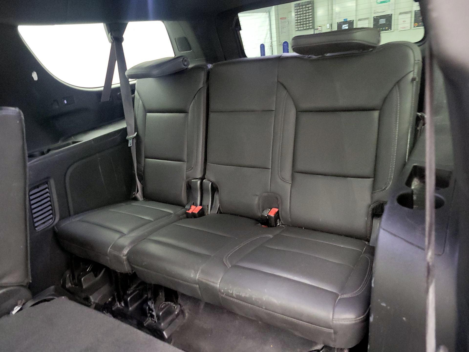 Thumbnail: 2021 Chevrolet Suburban - 20