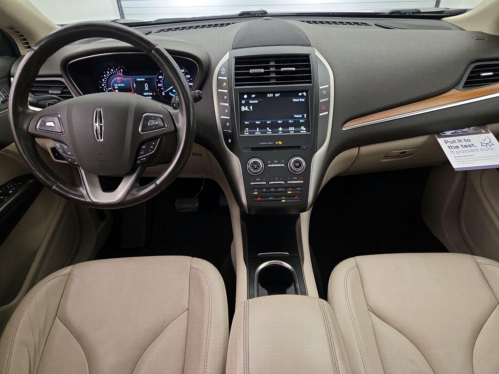 Thumbnail: 2017 Lincoln MKC - 9