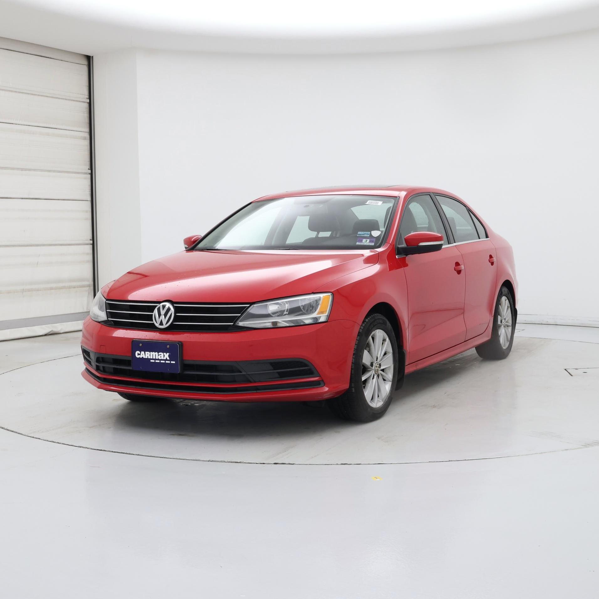 Thumbnail: 2015 Volkswagen Jetta - 4