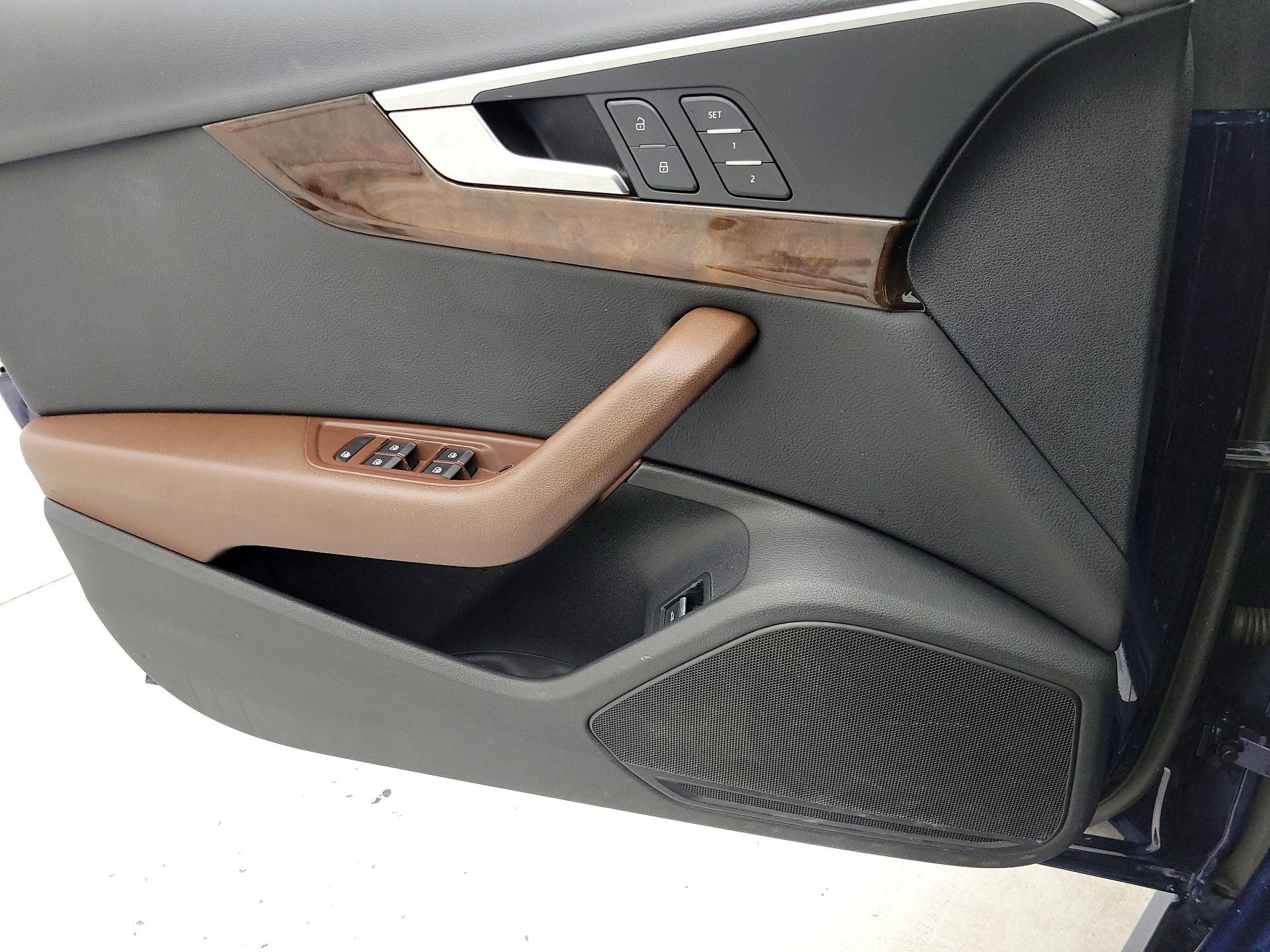 Thumbnail: 2019 Audi A4 - 12