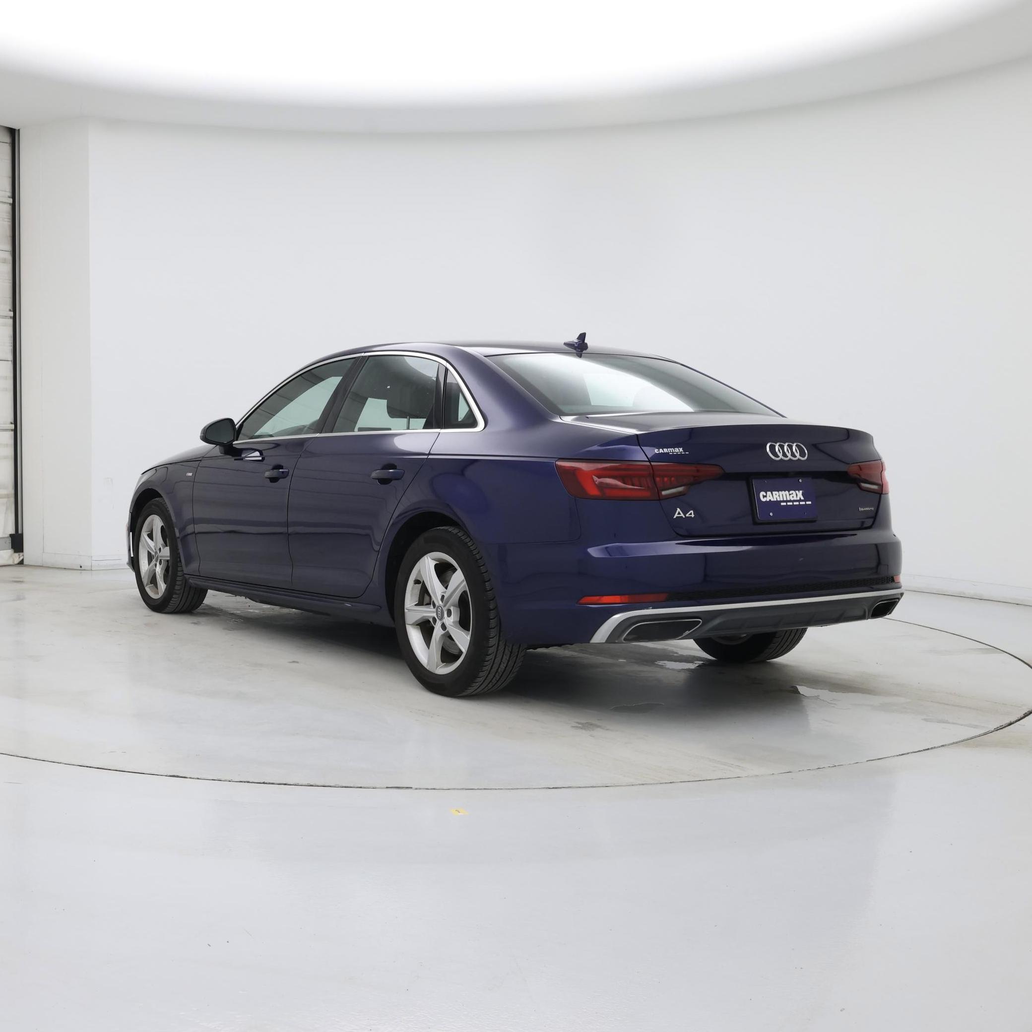 Thumbnail: 2019 Audi A4 - 2