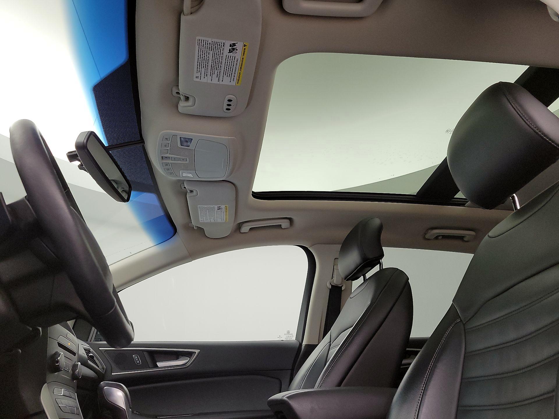 Thumbnail: 2017 Ford Edge - 20