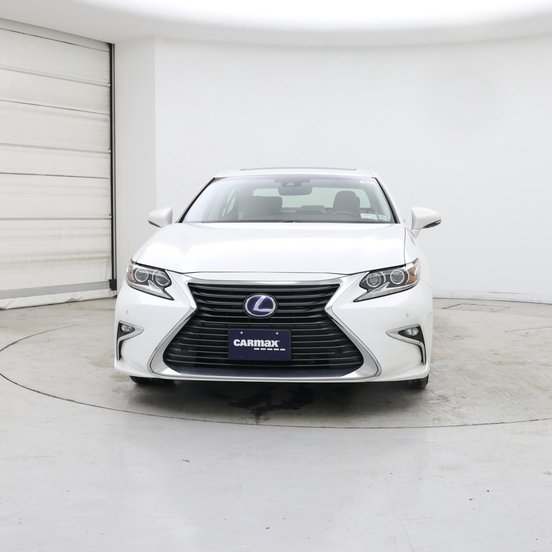 Thumbnail: 2016 Lexus ES - 5