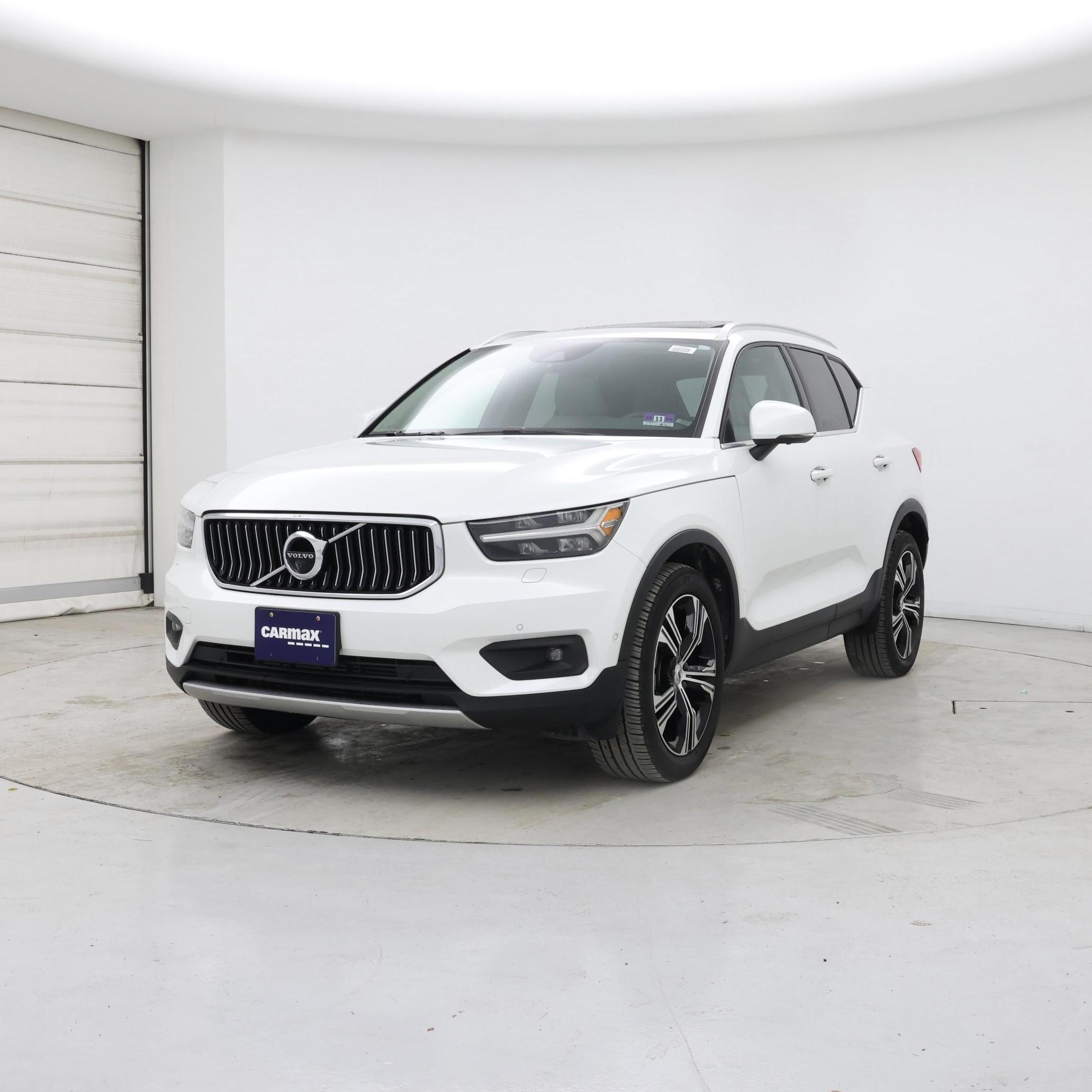 Thumbnail: 2020 Volvo XC40 - 4