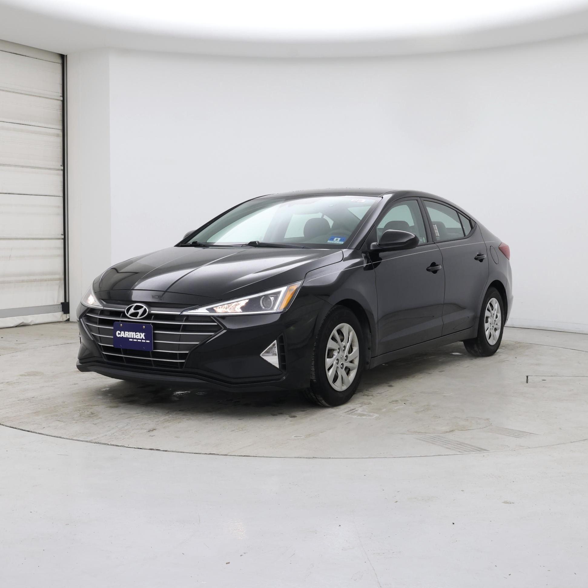 Thumbnail: 2020 Hyundai Elantra - 4